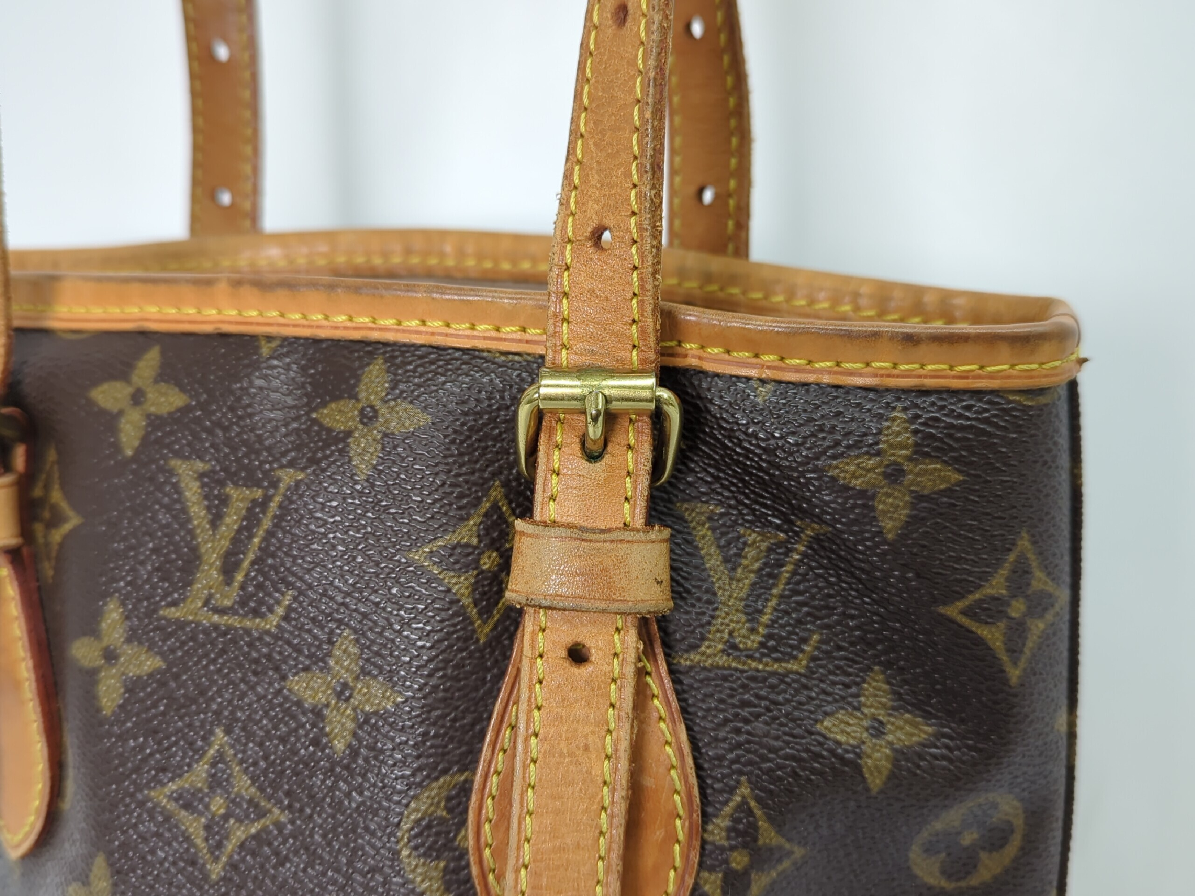 M42238 Monogram Bucket PM Handbag — view 8