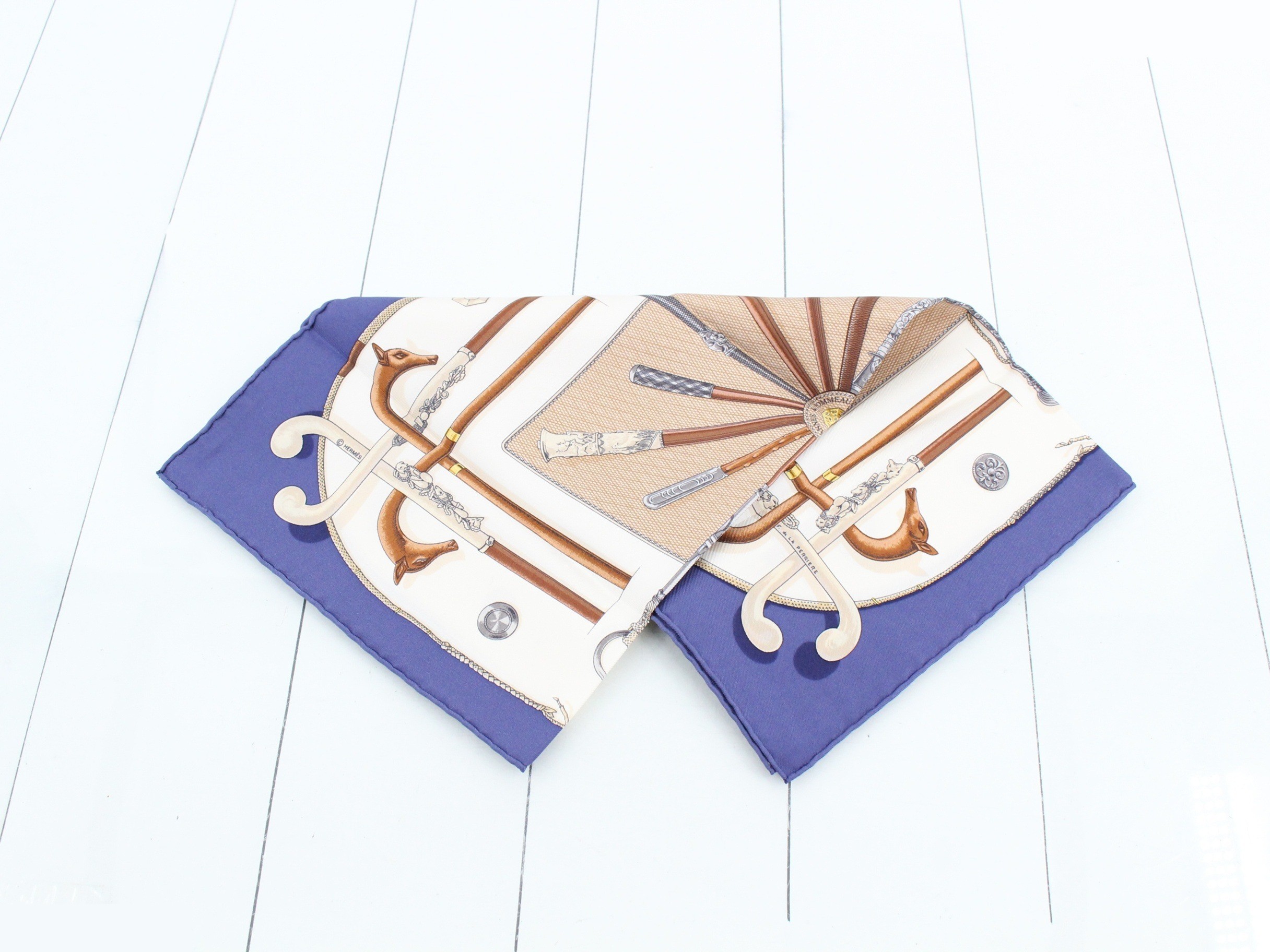 Carré silk scarf — view 2