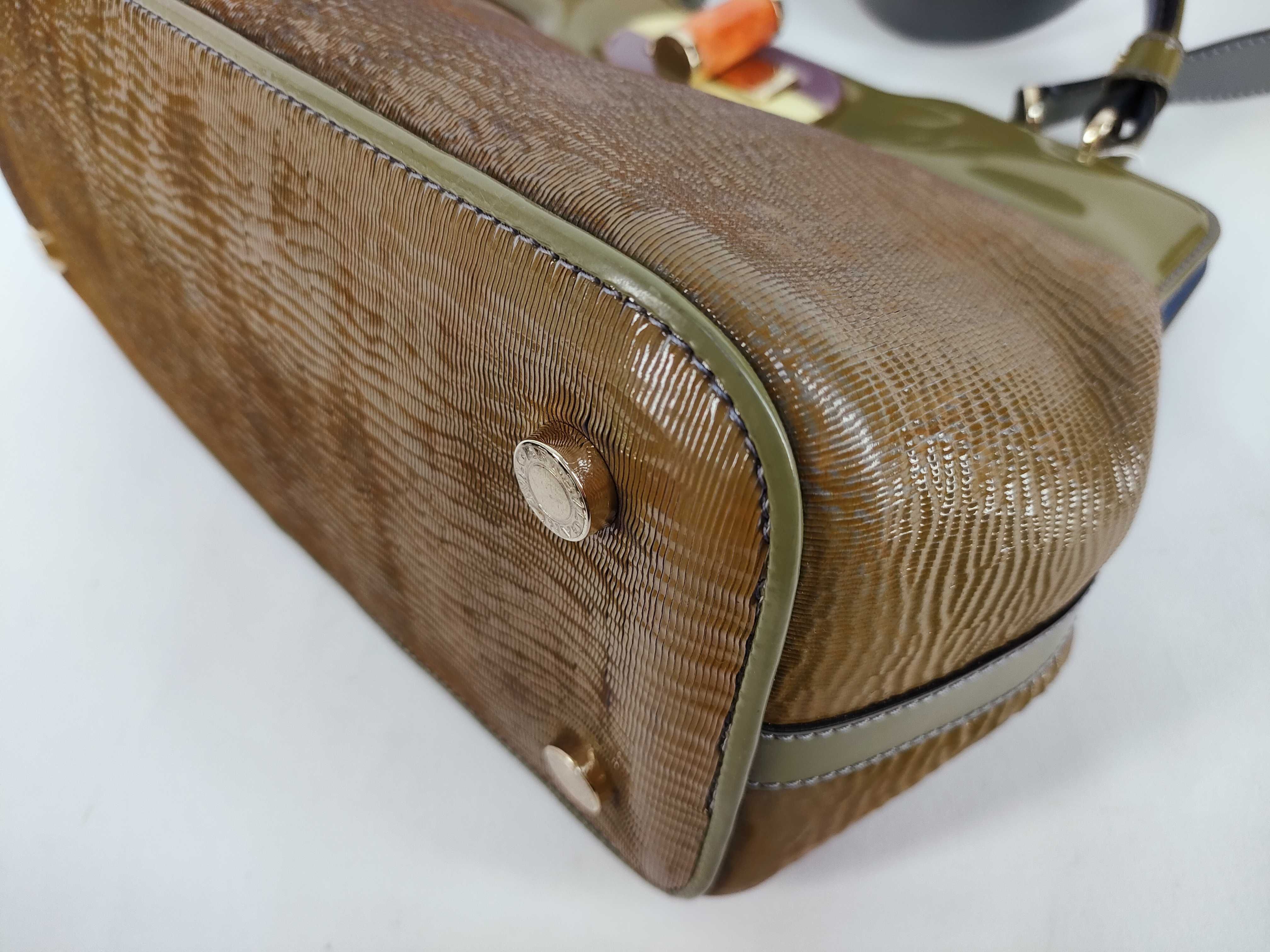 Bulgari handbag, green handbag — view 6