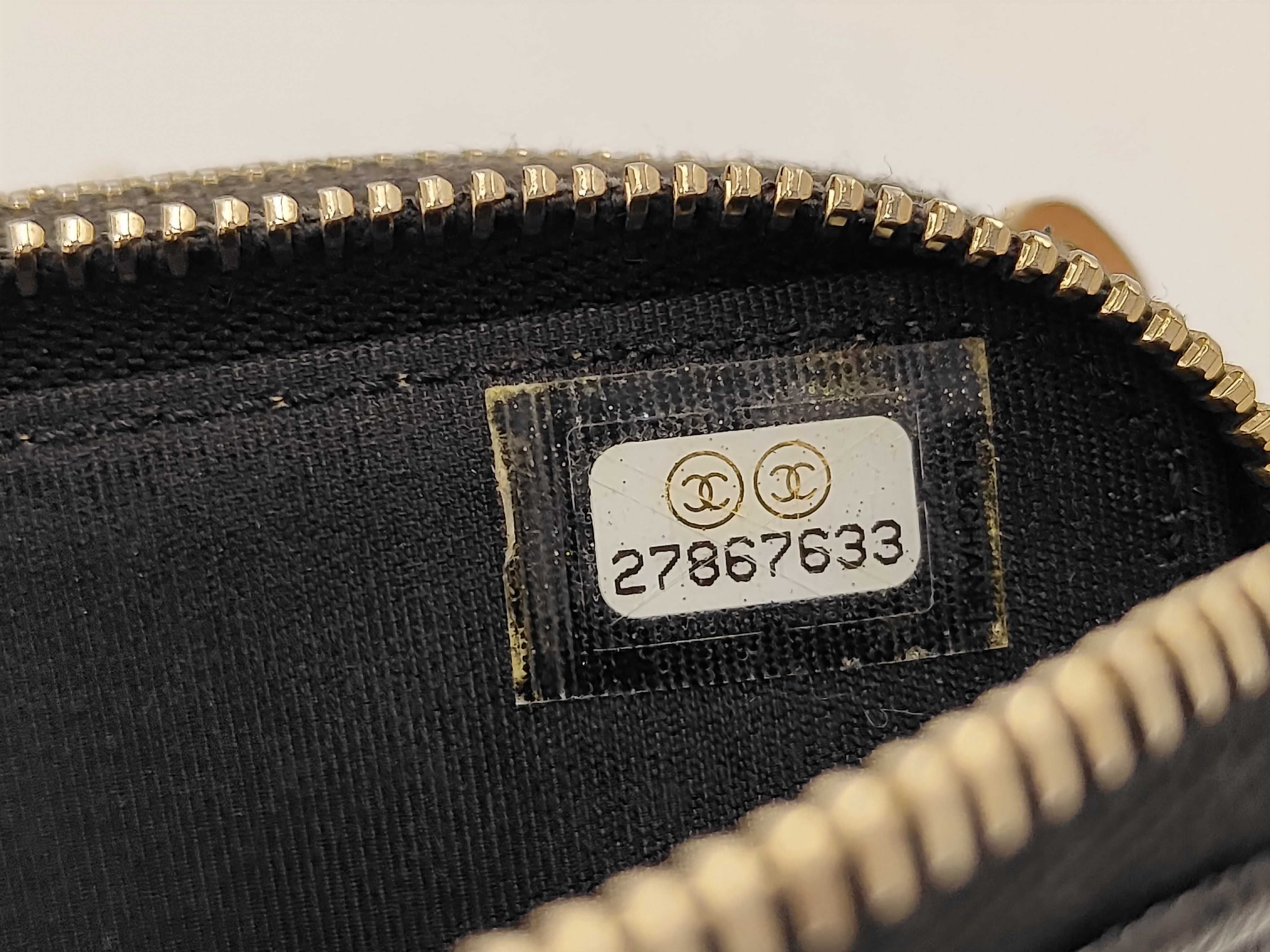 Boy Chanel Shoulder Wallet Shoulder Bag — view 11