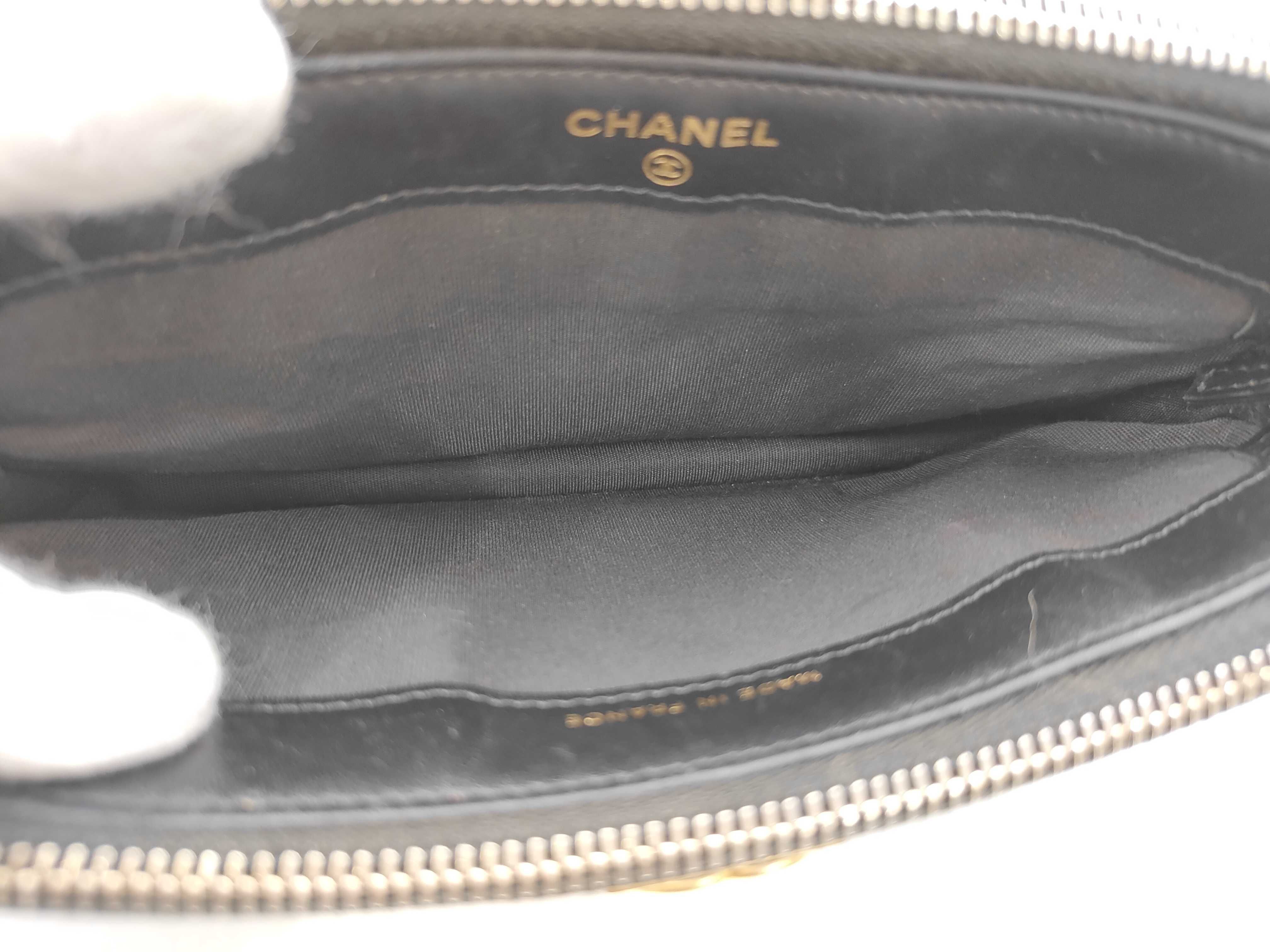Boy Chanel Shoulder Wallet Shoulder Bag — view 8