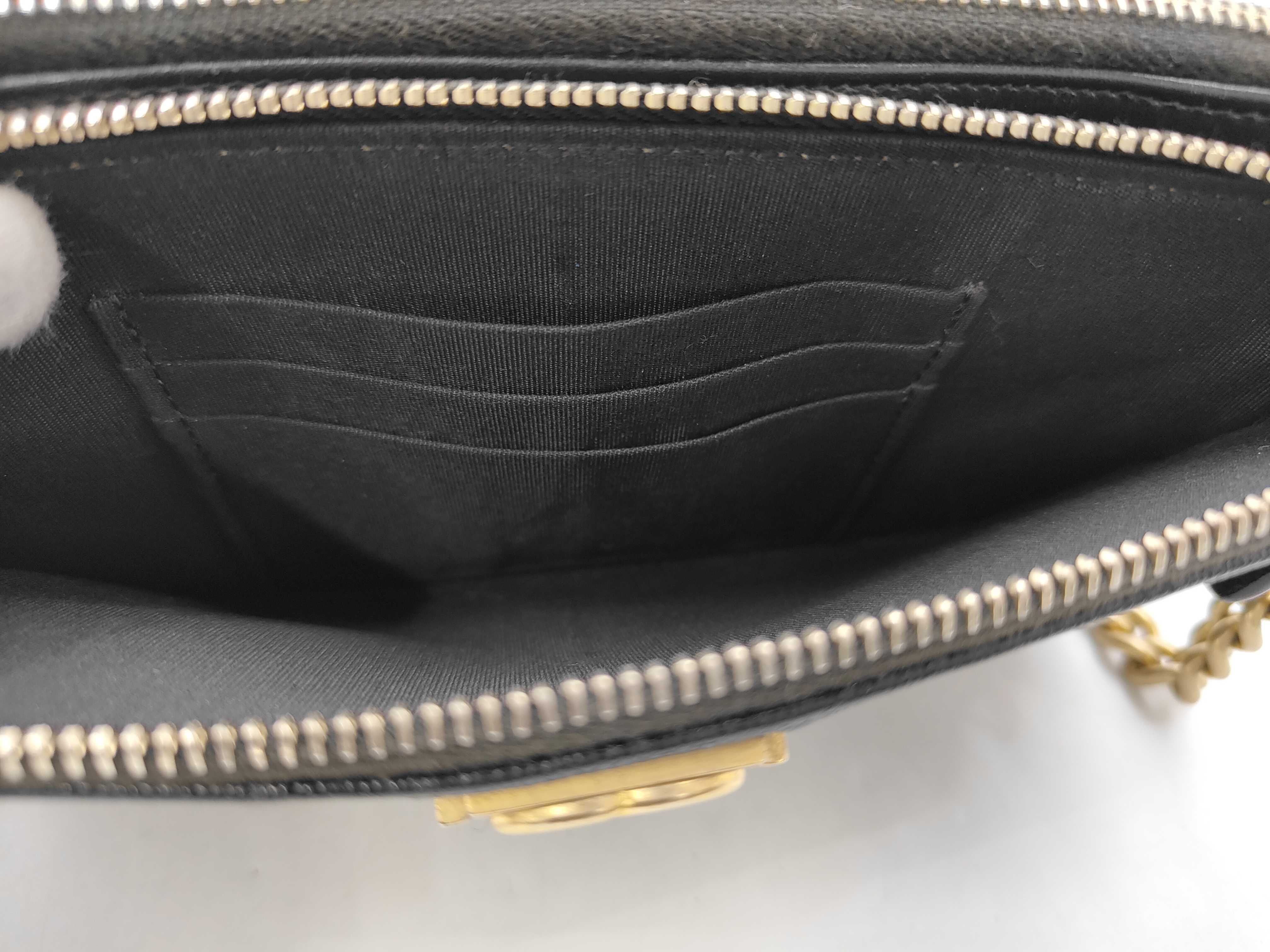 Boy Chanel Shoulder Wallet Shoulder Bag — view 10
