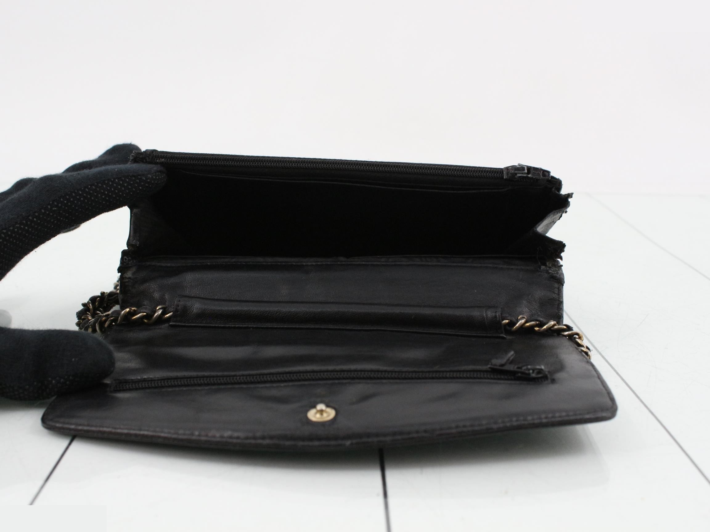Caviar skin chain wallet — view 4
