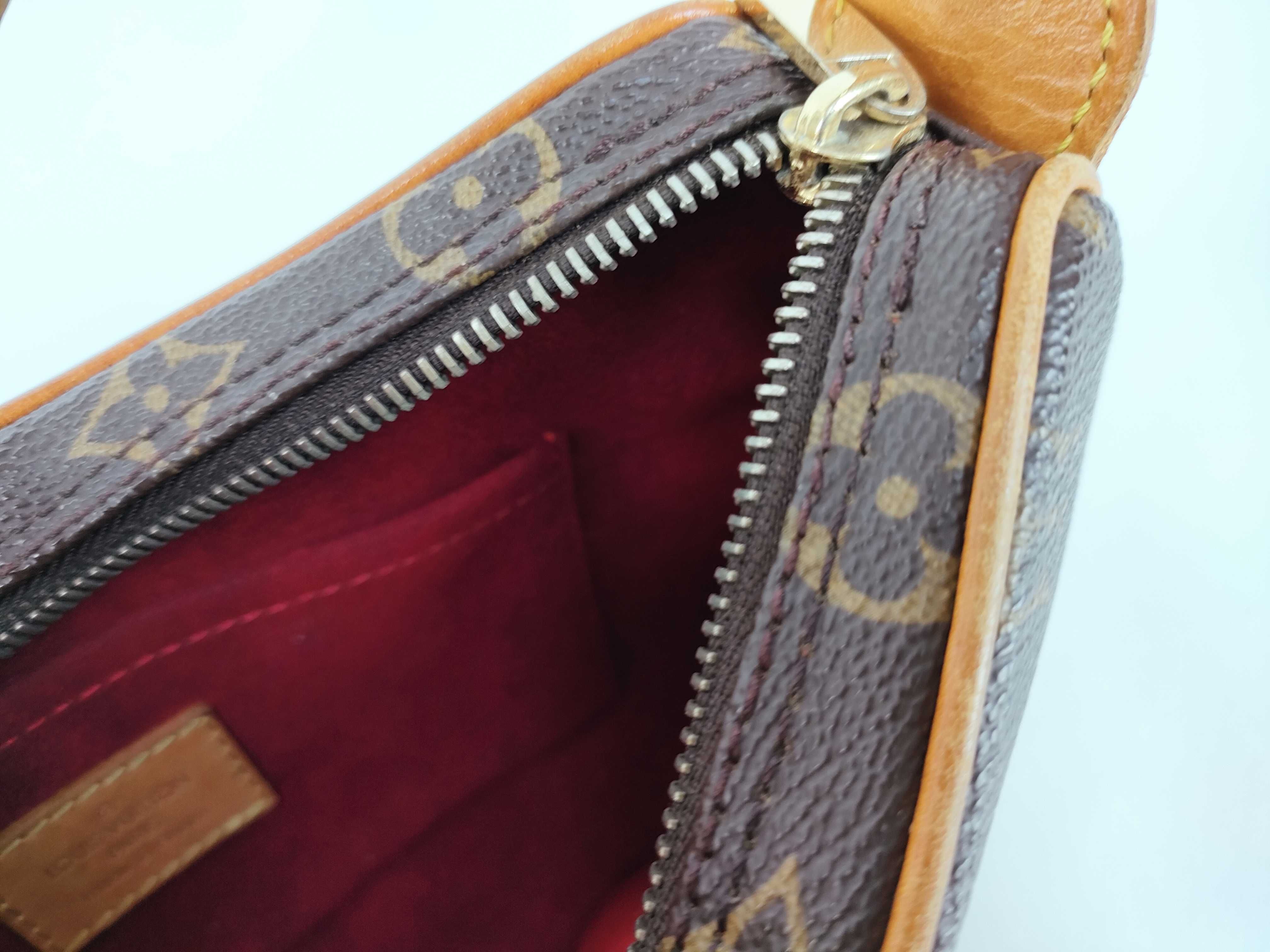 Monogram Pochette Croissant M51510 MI0093 Shoulder Bag — view 11
