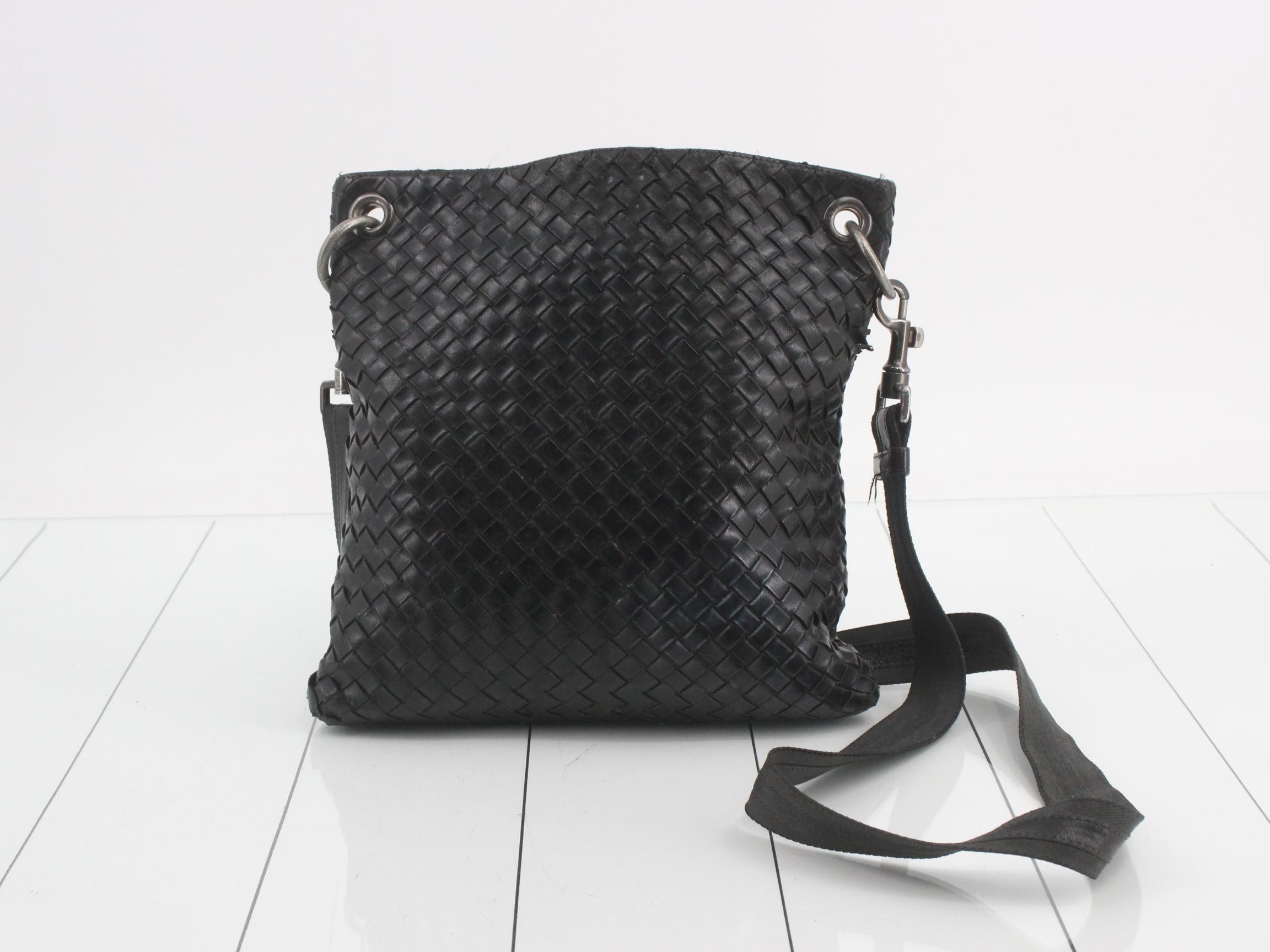 Intrecciato (Bag) - Shoulder Bag - Black