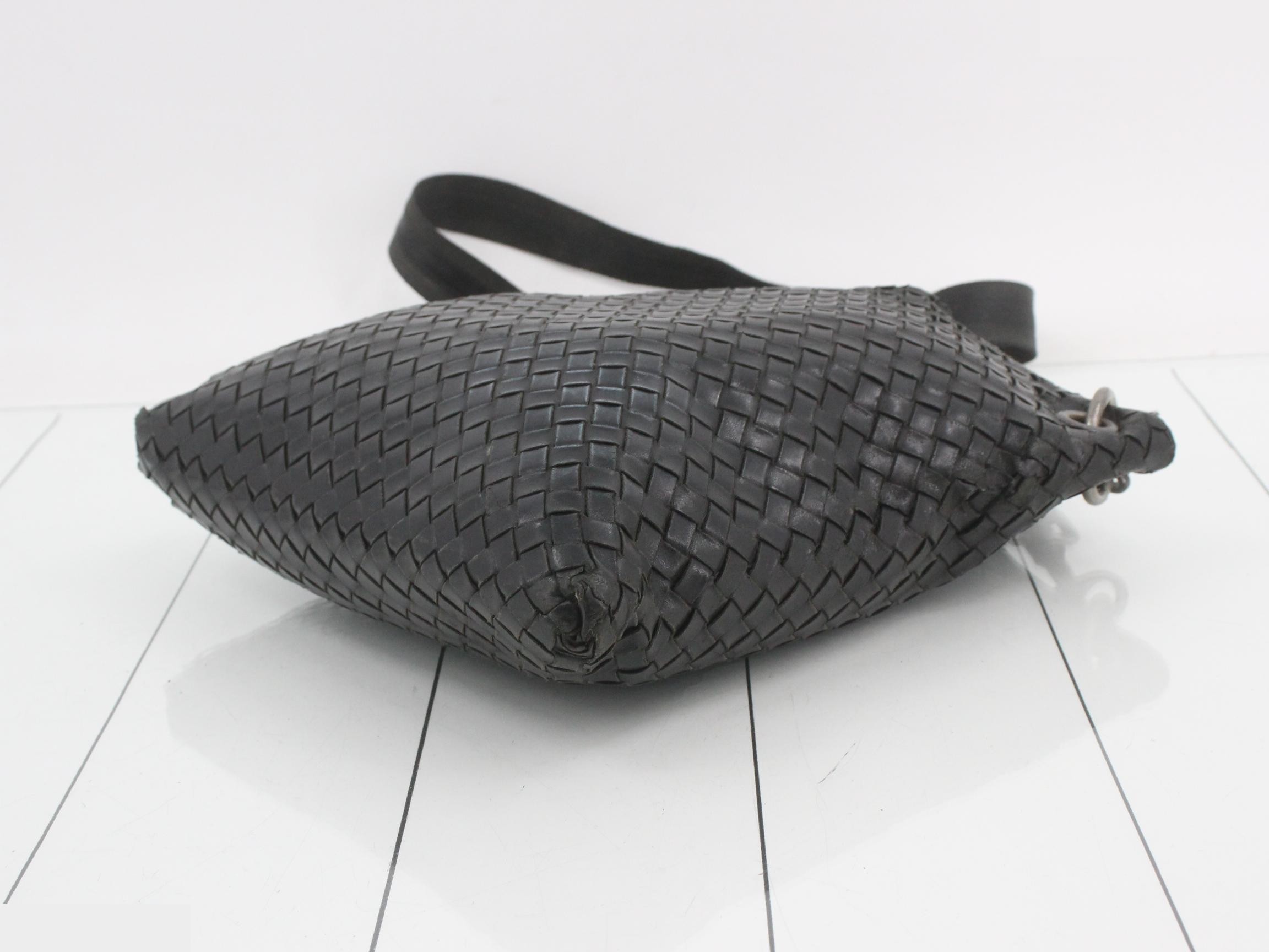 Intrecciato (Bag) - Shoulder Bag - Black — view 6