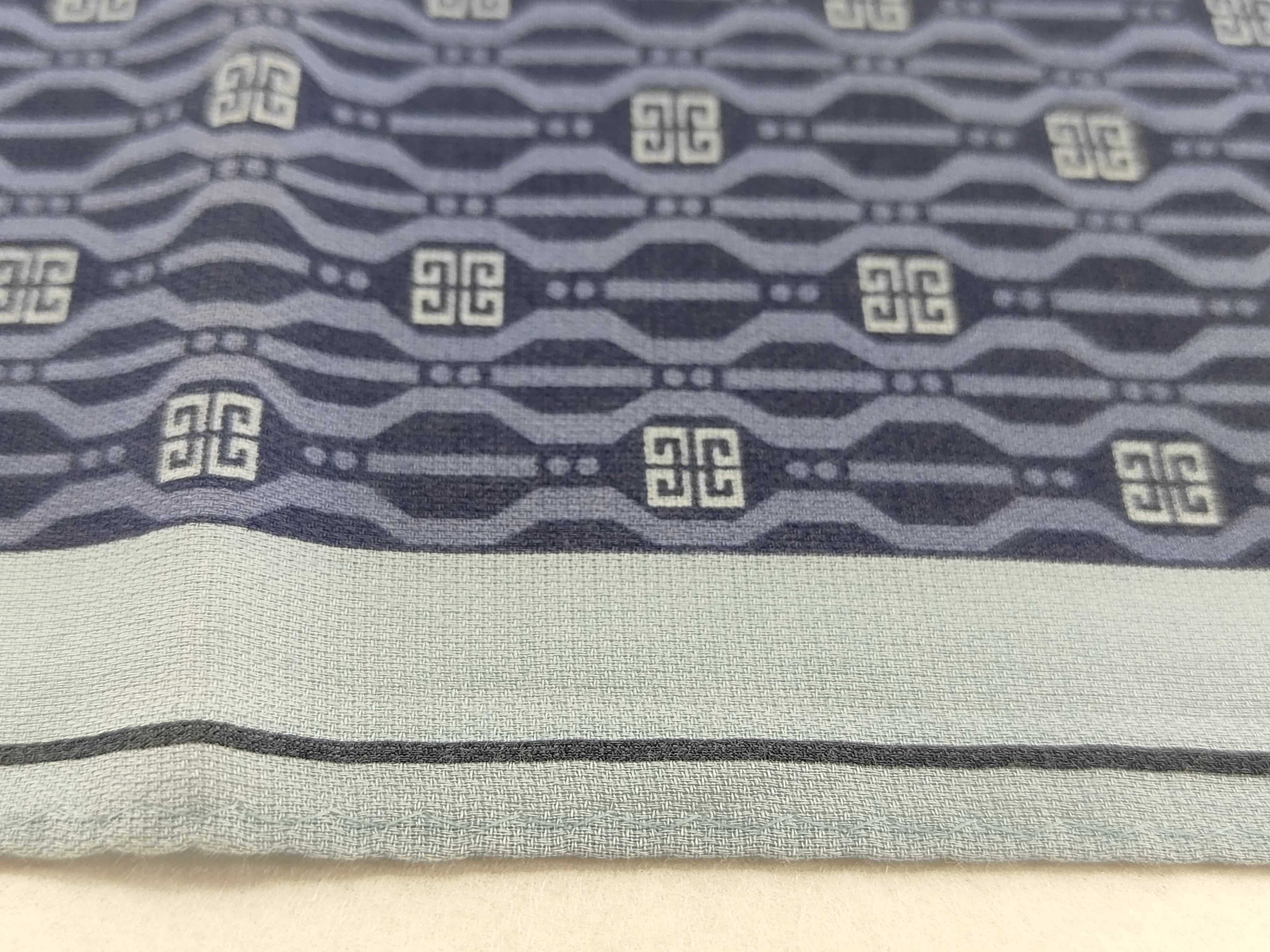 scarves and other accessories — view 10