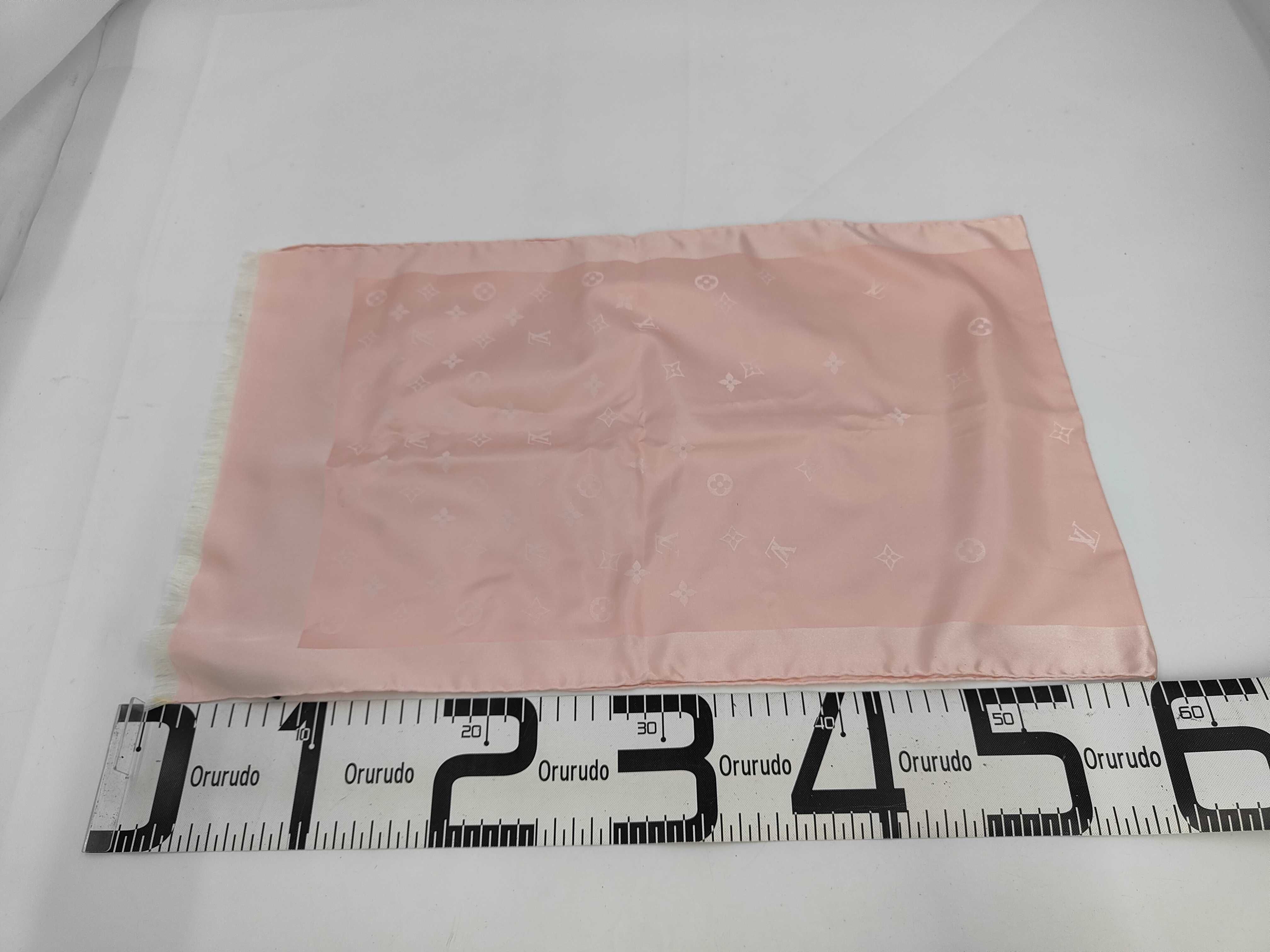 Handkerchiefs & Scarves Louis Vuitton Lv Stoles Accessories Other Accessories — view 2