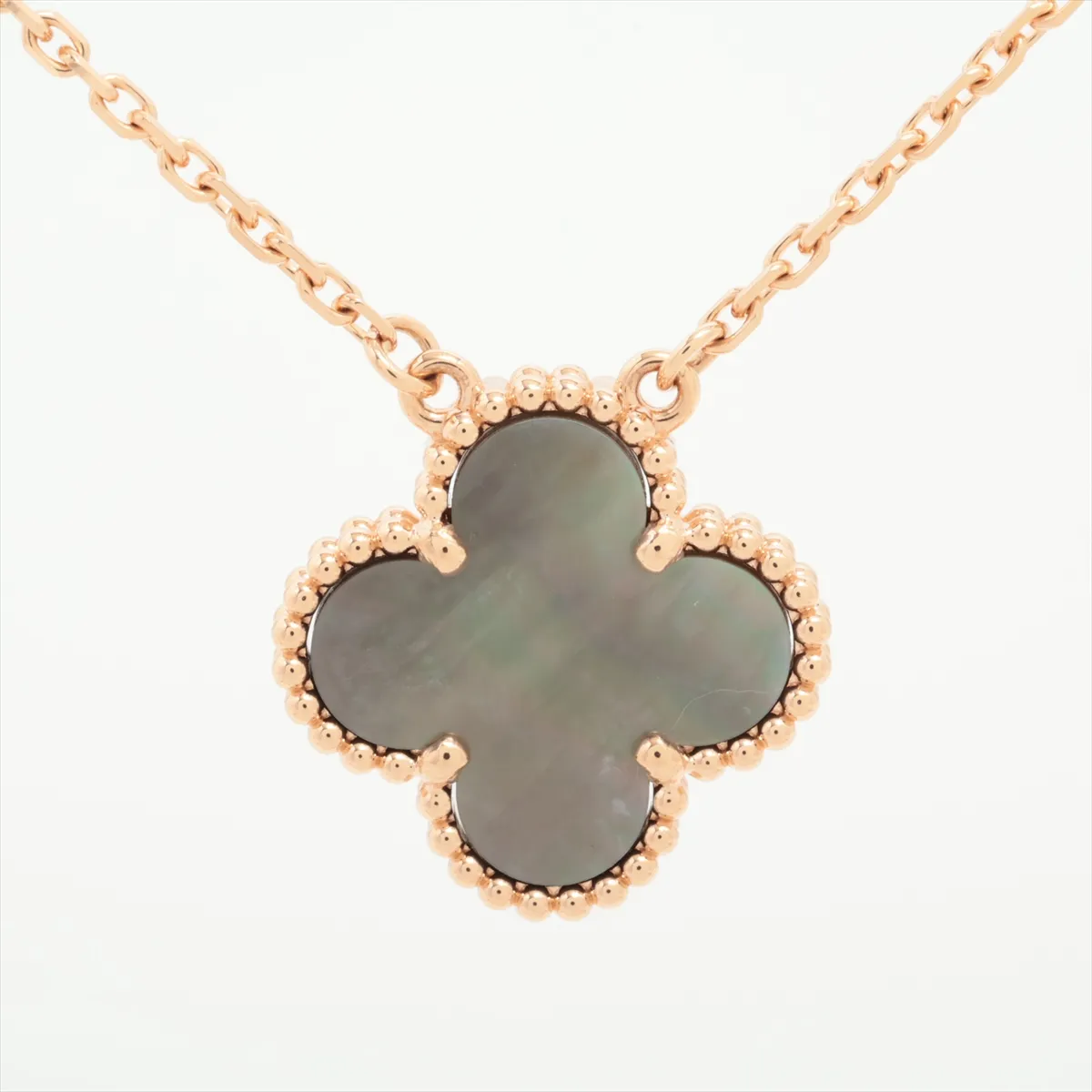 Vintage Alhambra Grey Shell Necklace, 750 (PG), 5.0g, JD641412. Hallmark damaged, some cloudiness on the shell, — view 2