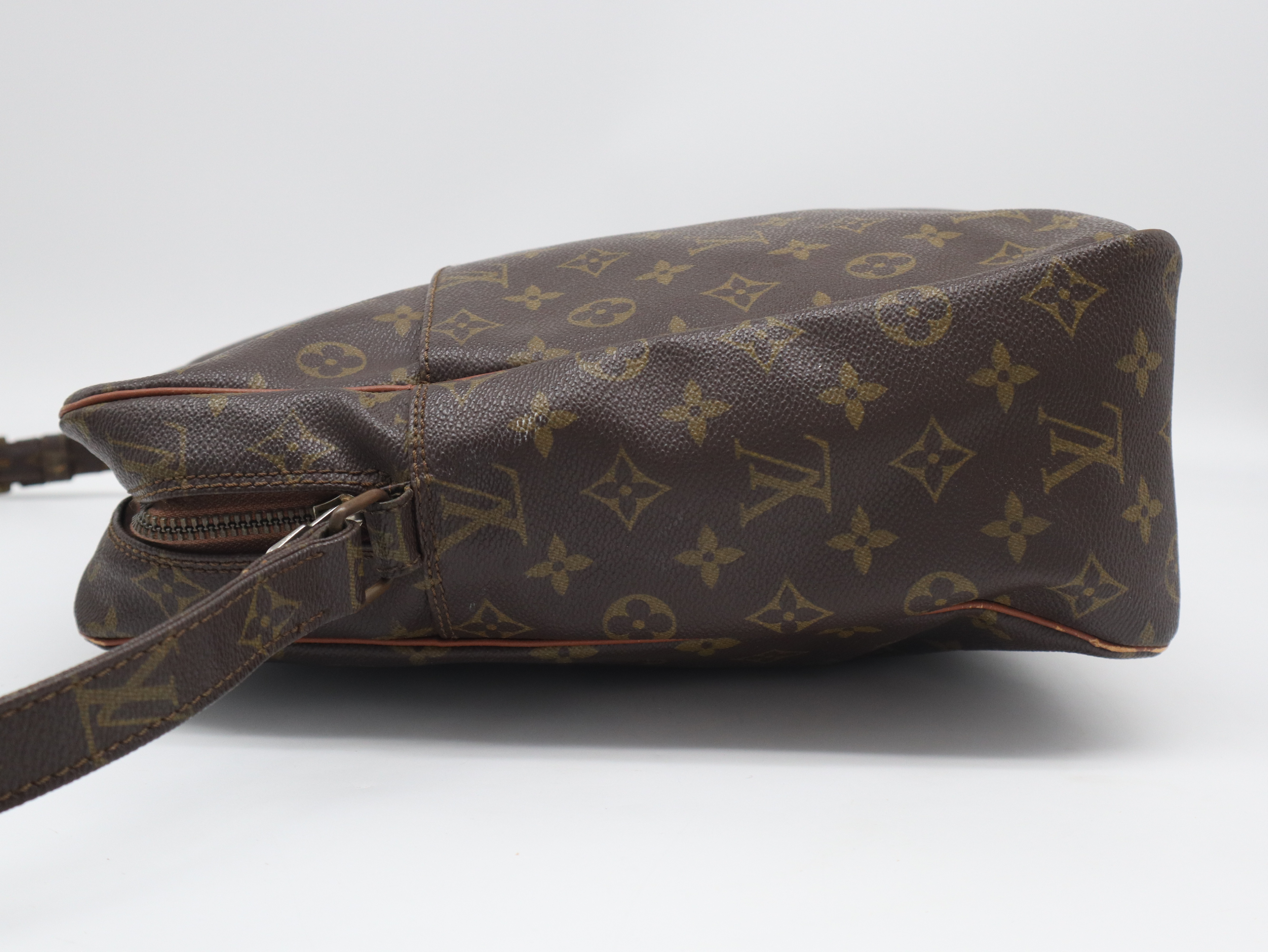 M40264 Monogram Marceau Brown Shoulder Bag — view 3