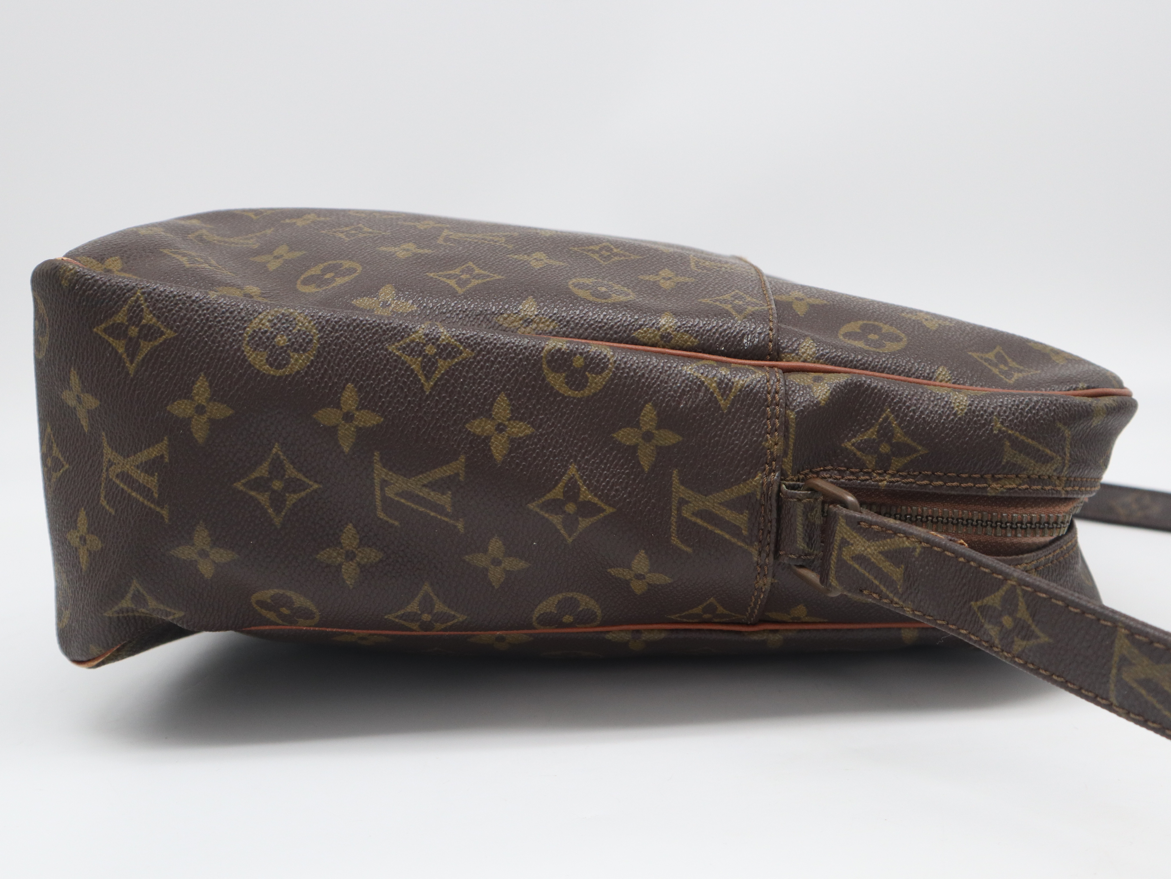 M40264 Monogram Marceau Brown Shoulder Bag — view 4