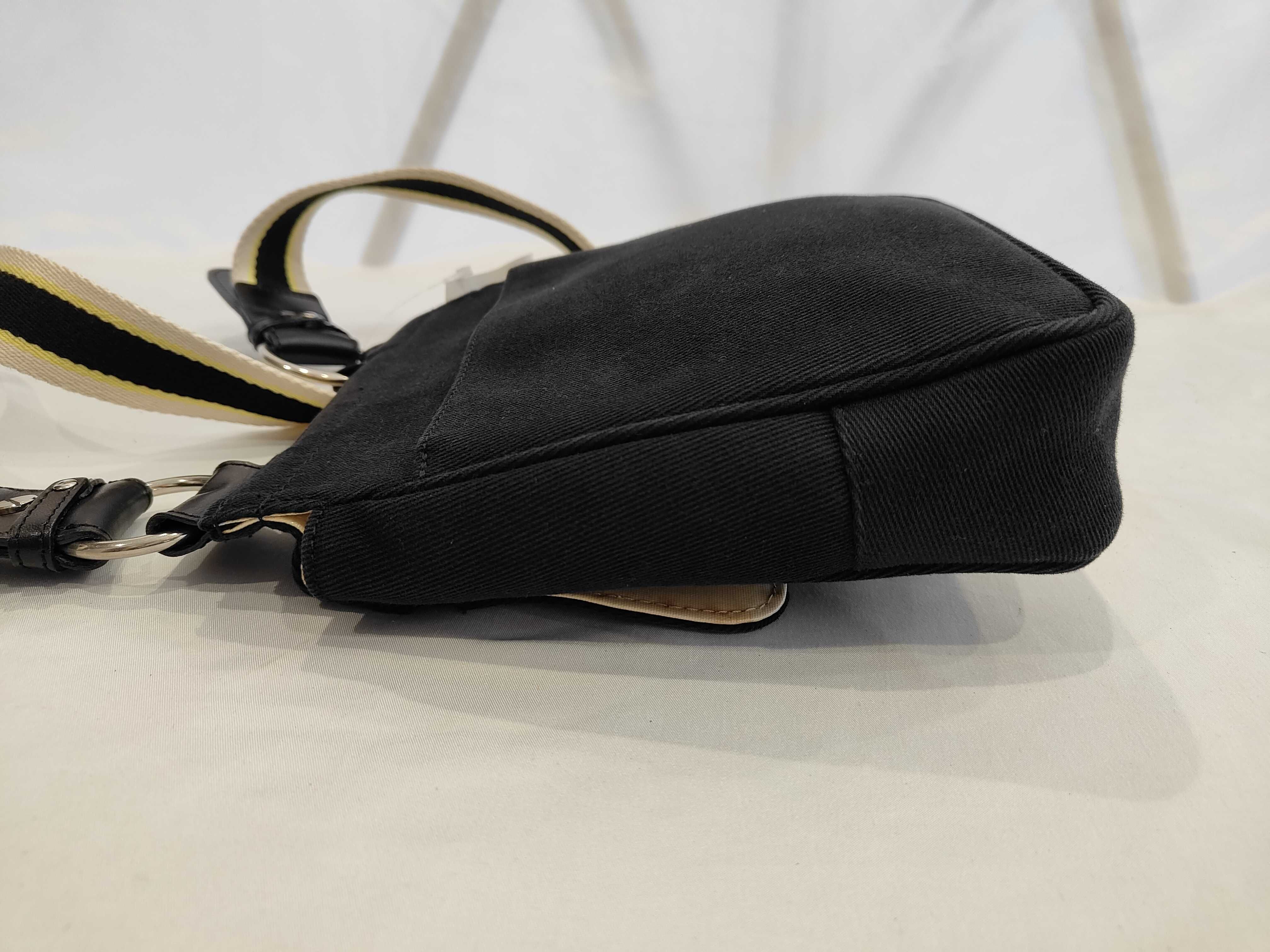 Canvas Shoulder Bag — view 6