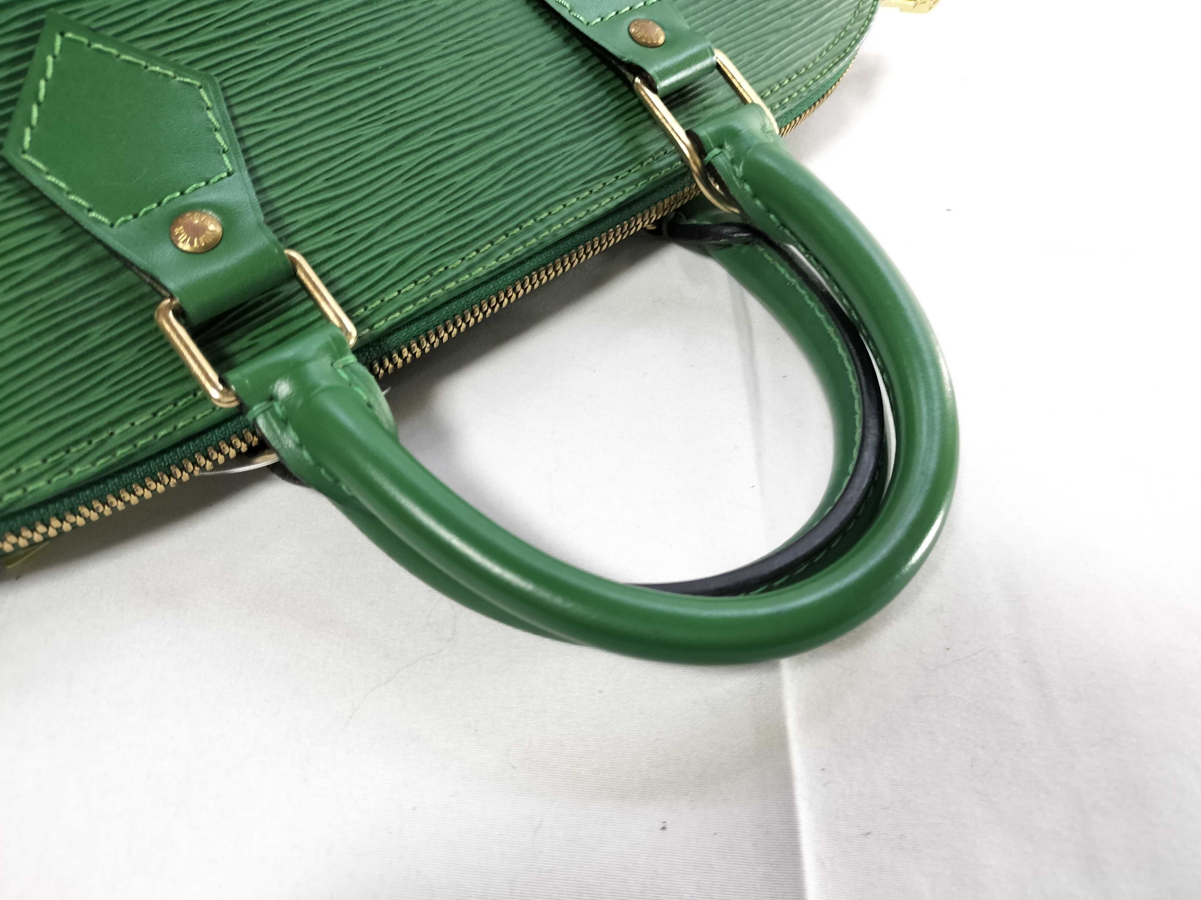 Epi Alma PM Green Handbag — view 3