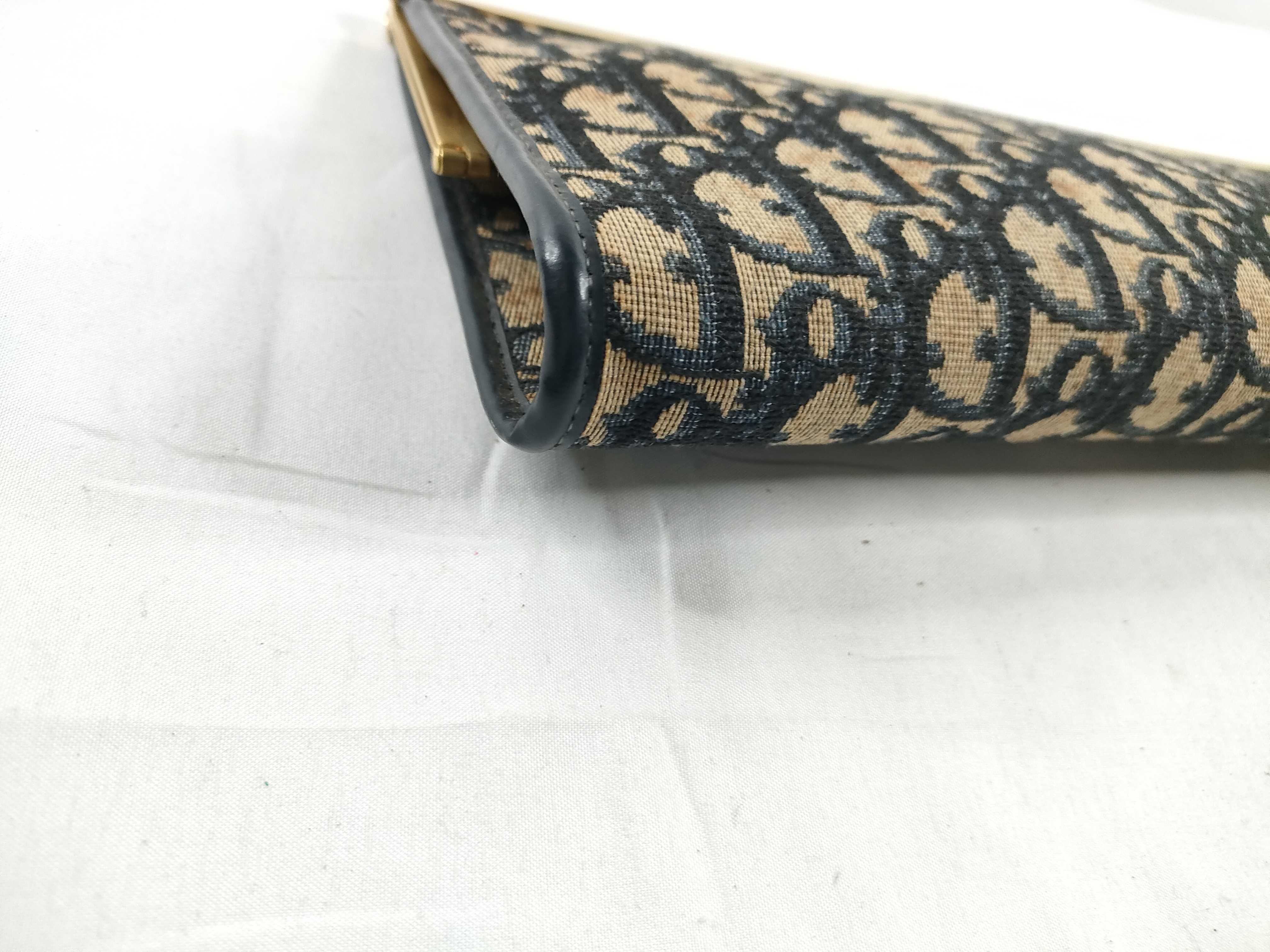 Trotter Clutch Bag — view 3