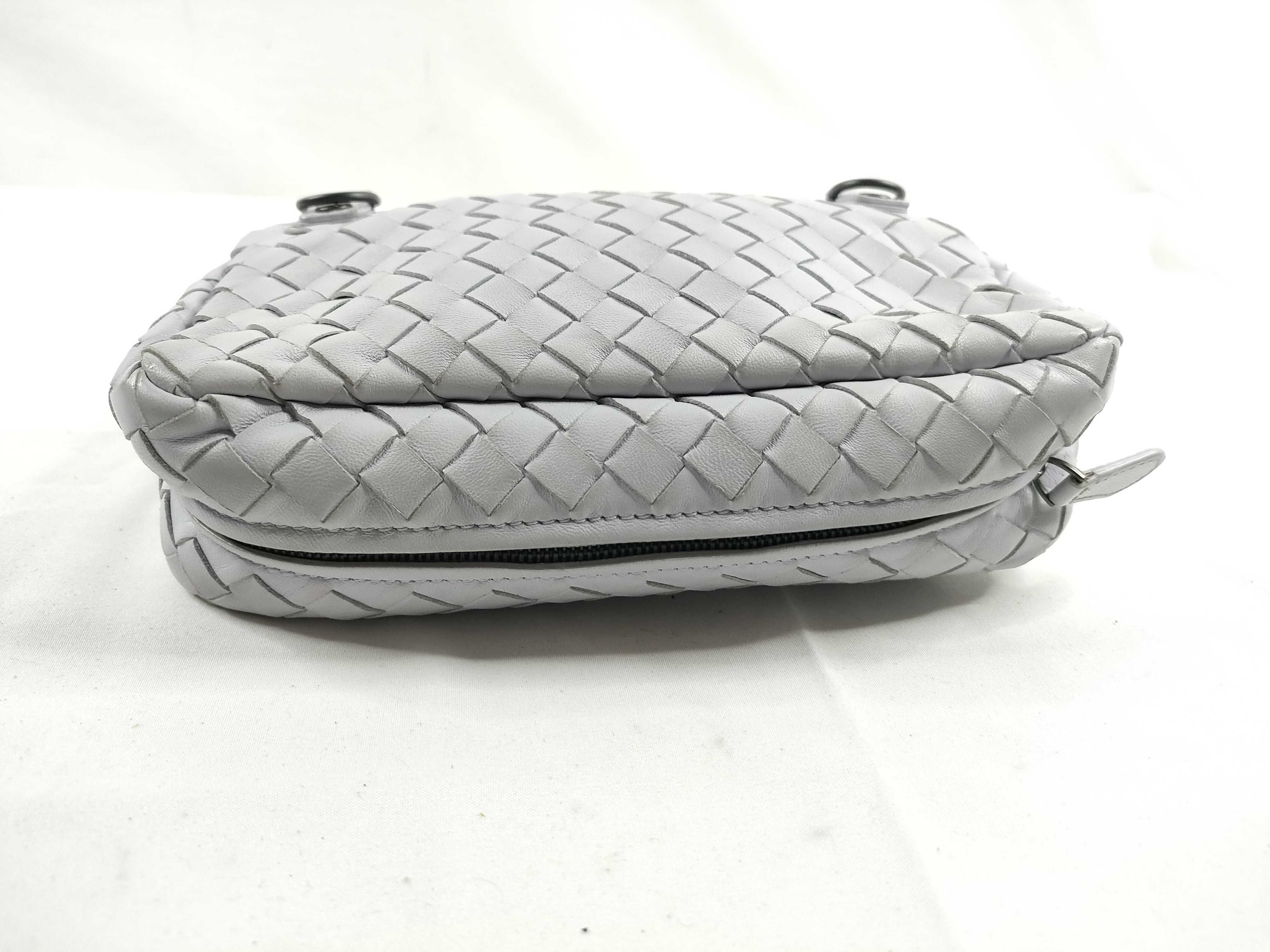 Intrecciato Bottega Veneta Intrecciato Leather Chain Wallet Shoulder Bag — view 4