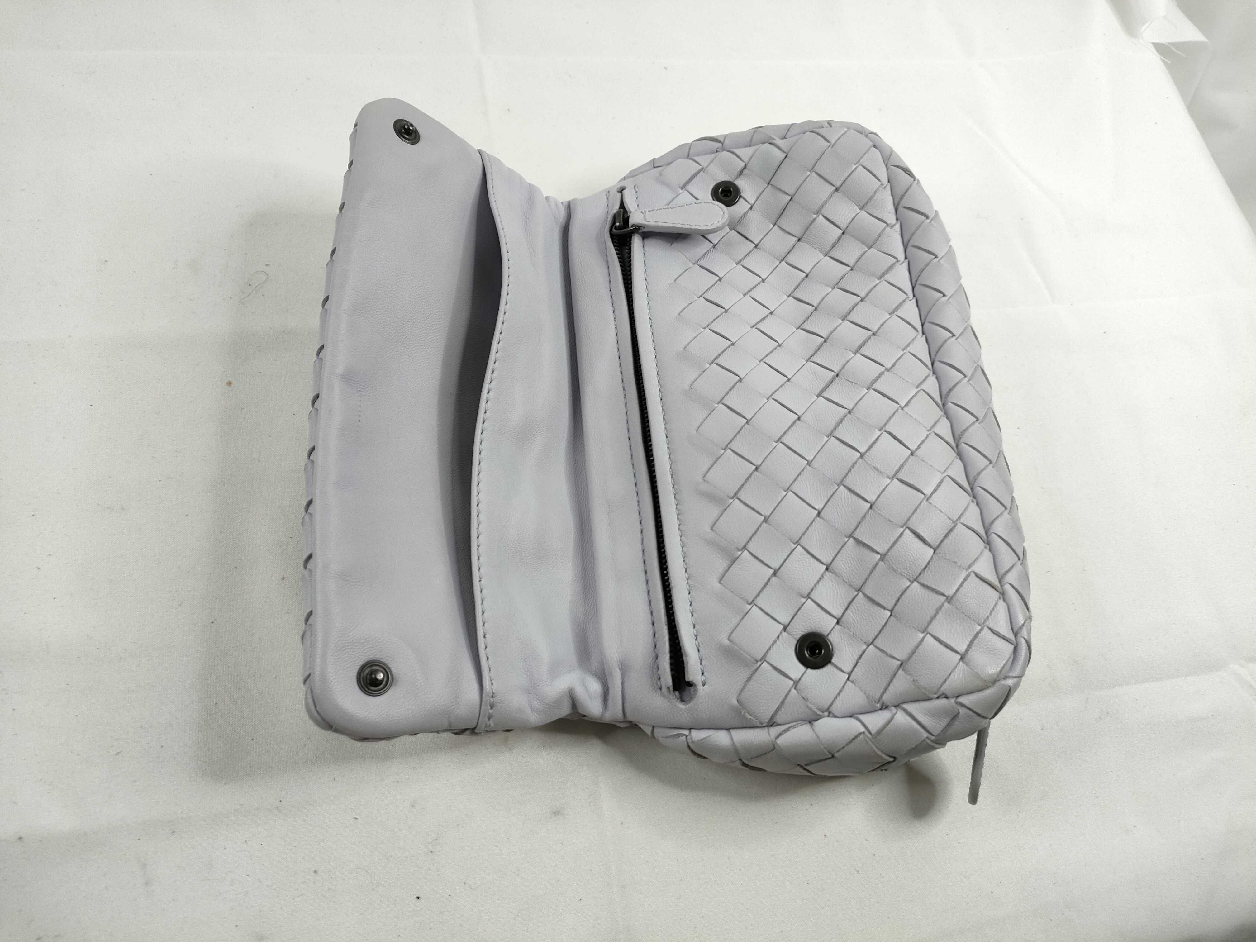 Intrecciato Bottega Veneta Intrecciato Leather Chain Wallet Shoulder Bag — view 6