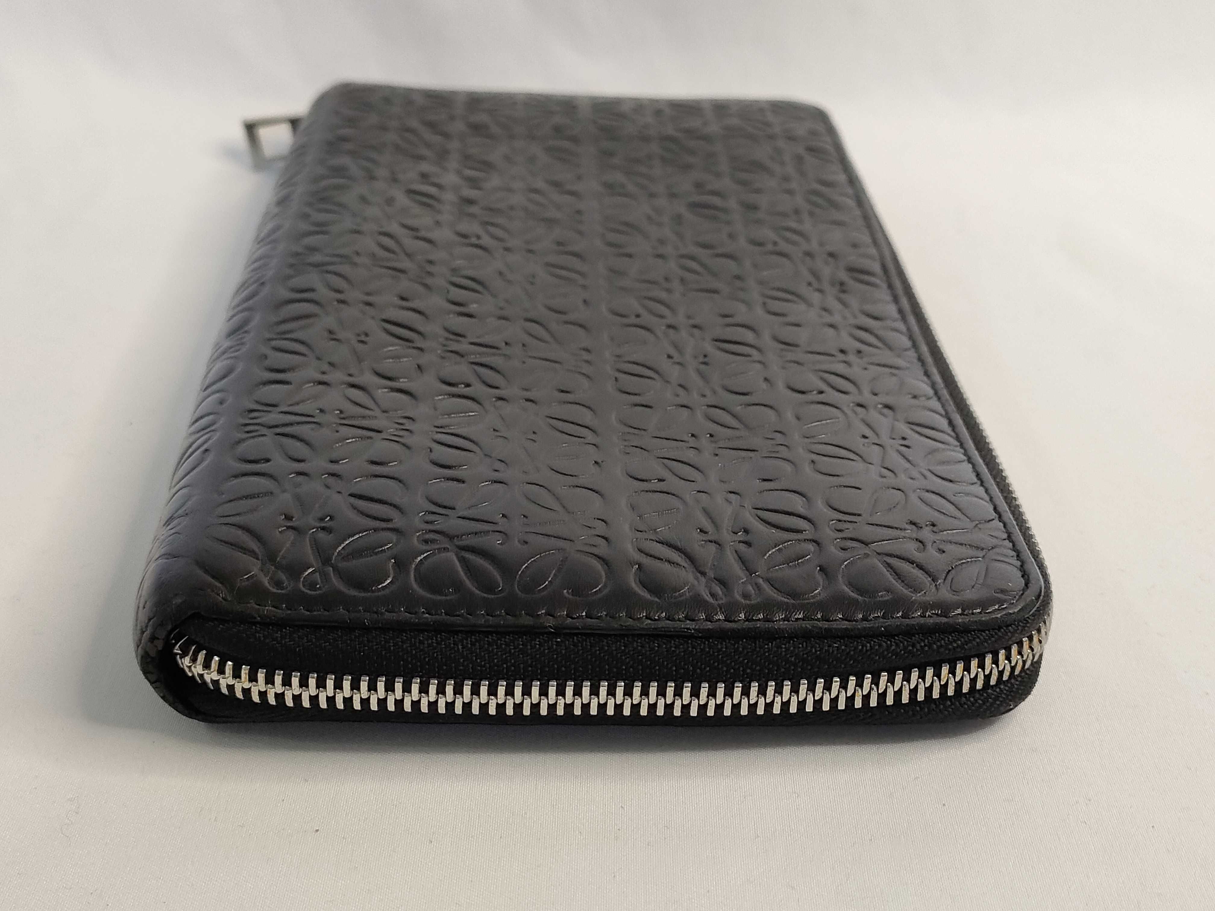 Repeat Anagram Leather Zip Organizer Long Wallet, Black, Serial Number — view 5