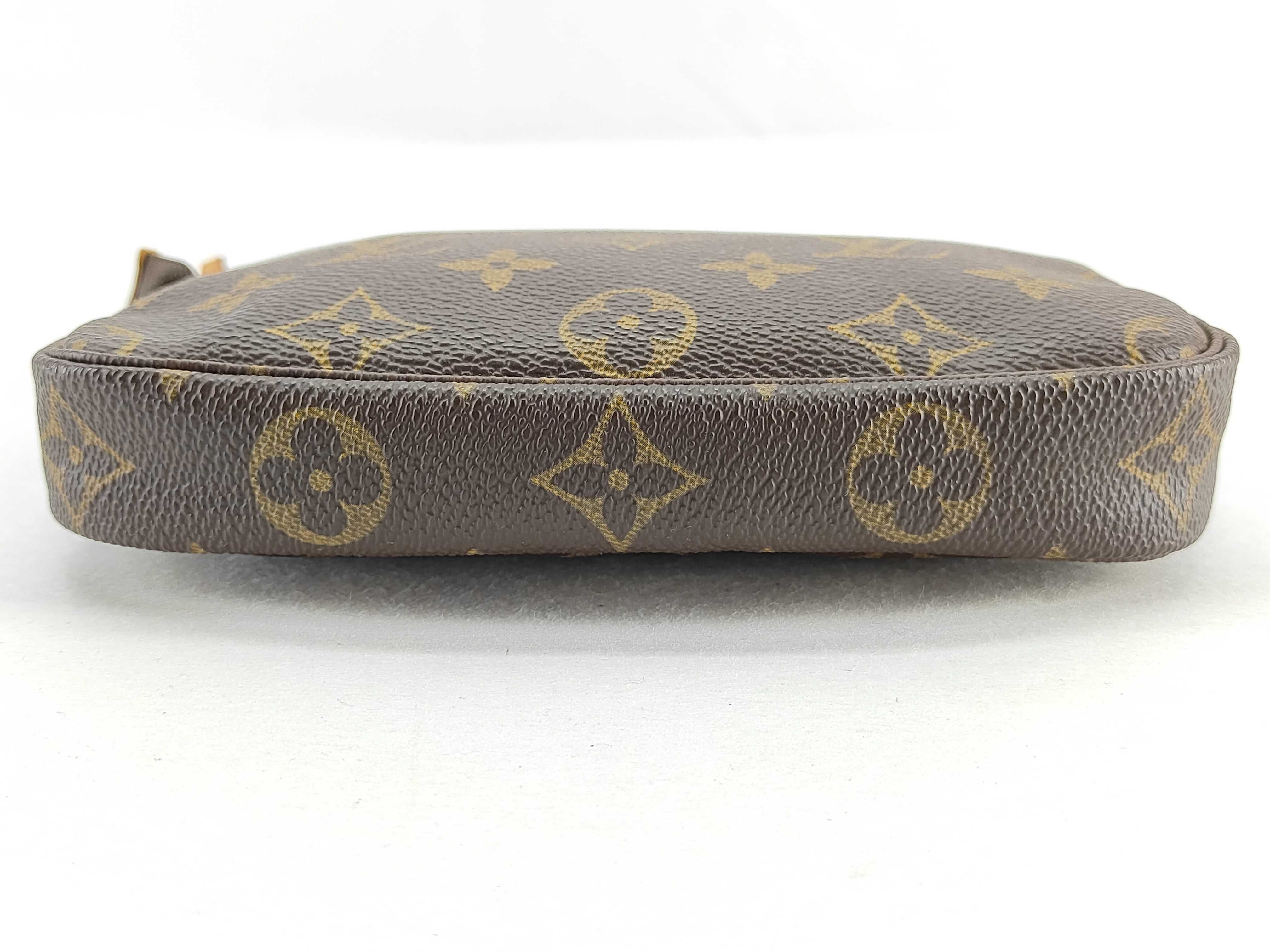 Monogram Louis Vuitton Monogram Mini Pochette Accessoires Pouch — view 9