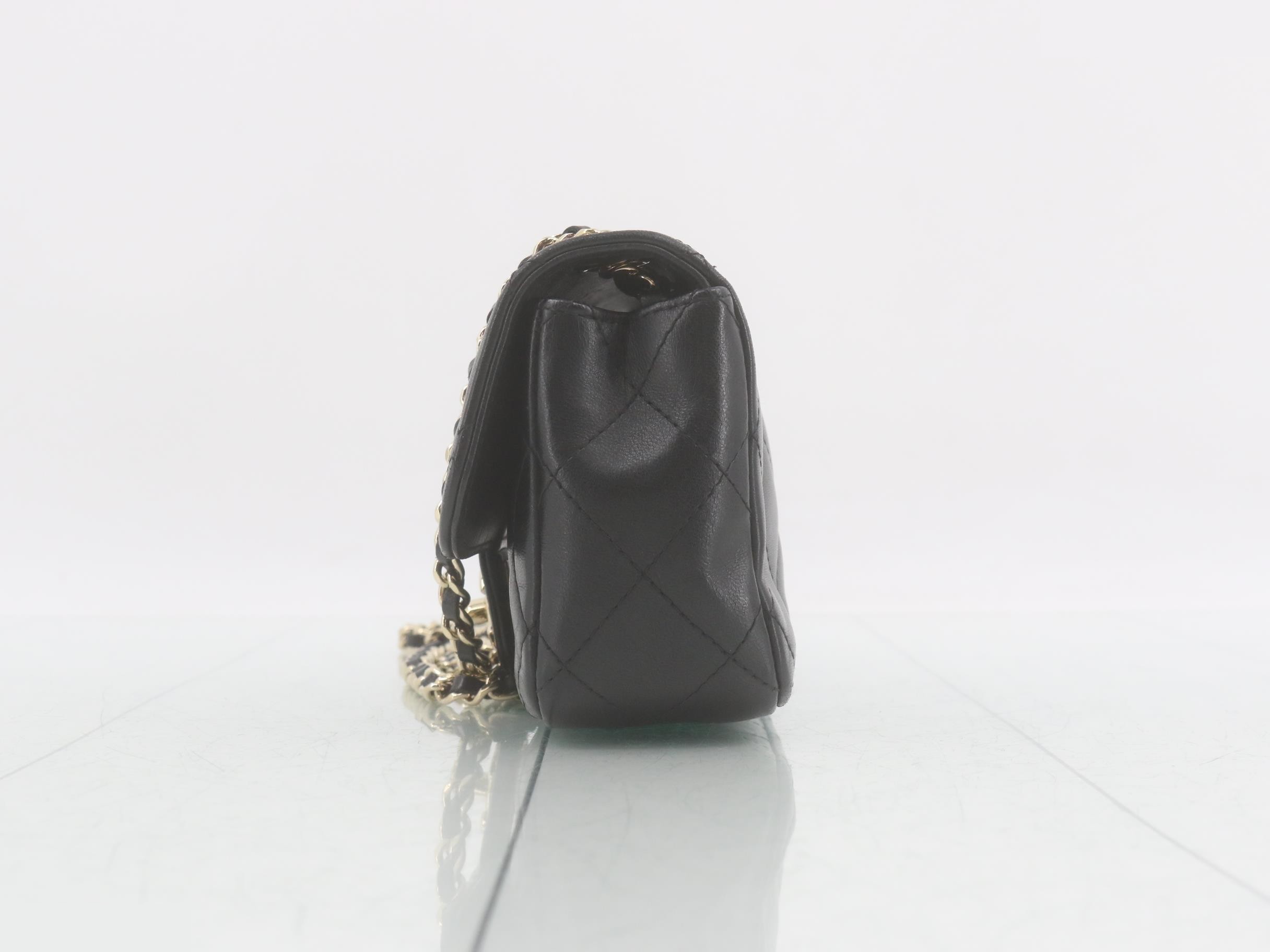 Matelassé (bag) - Shoulder bag — view 3