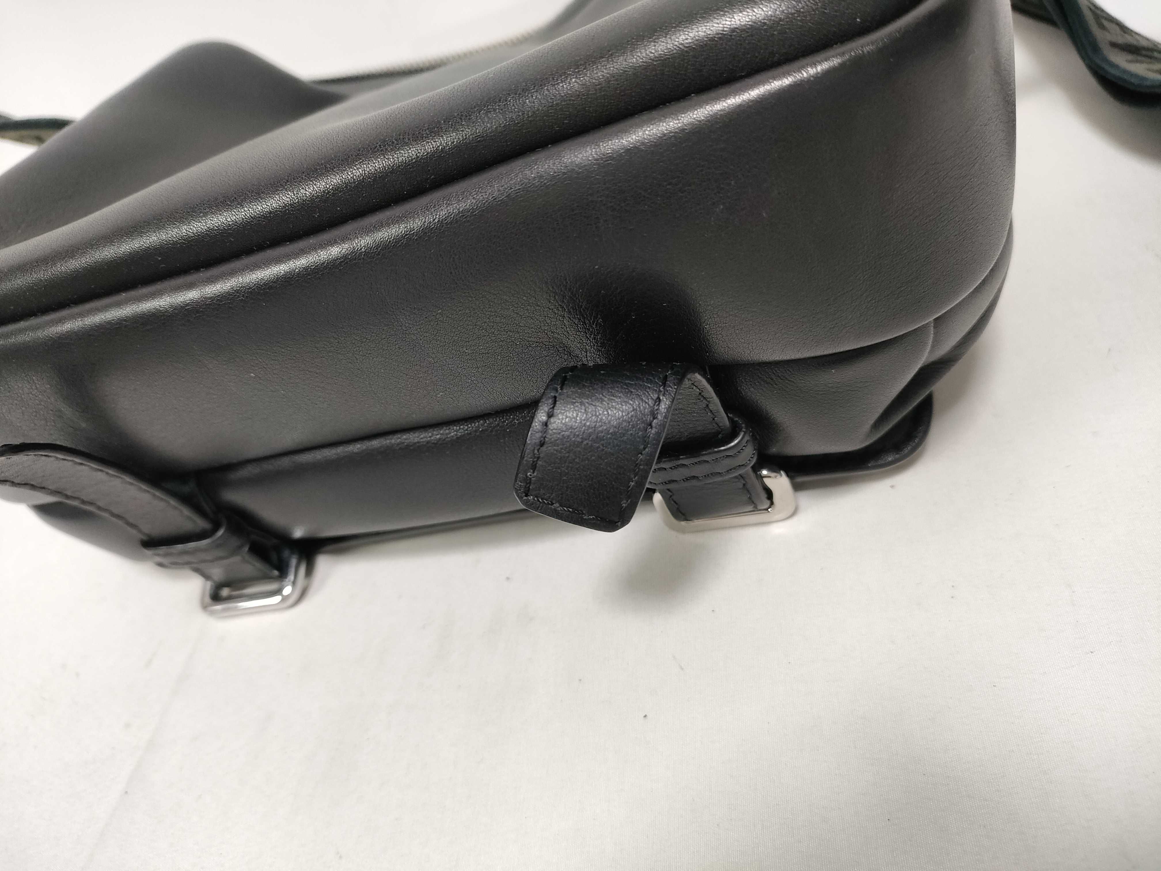 Military Leather Messenger Bag Shoulder Bag — view 5