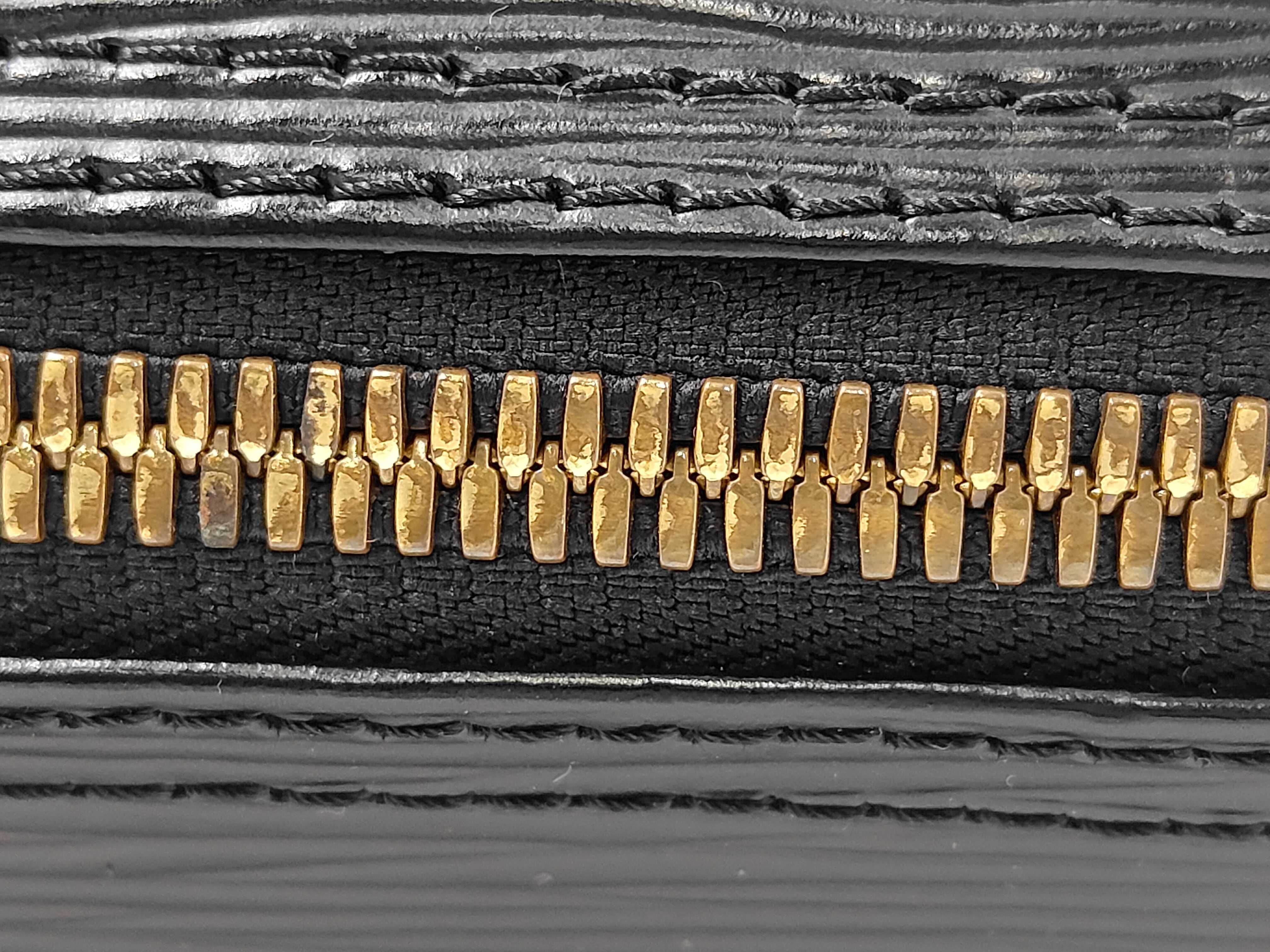 Epi Keepall 50 M42962 Noir Boston Bag — view 9