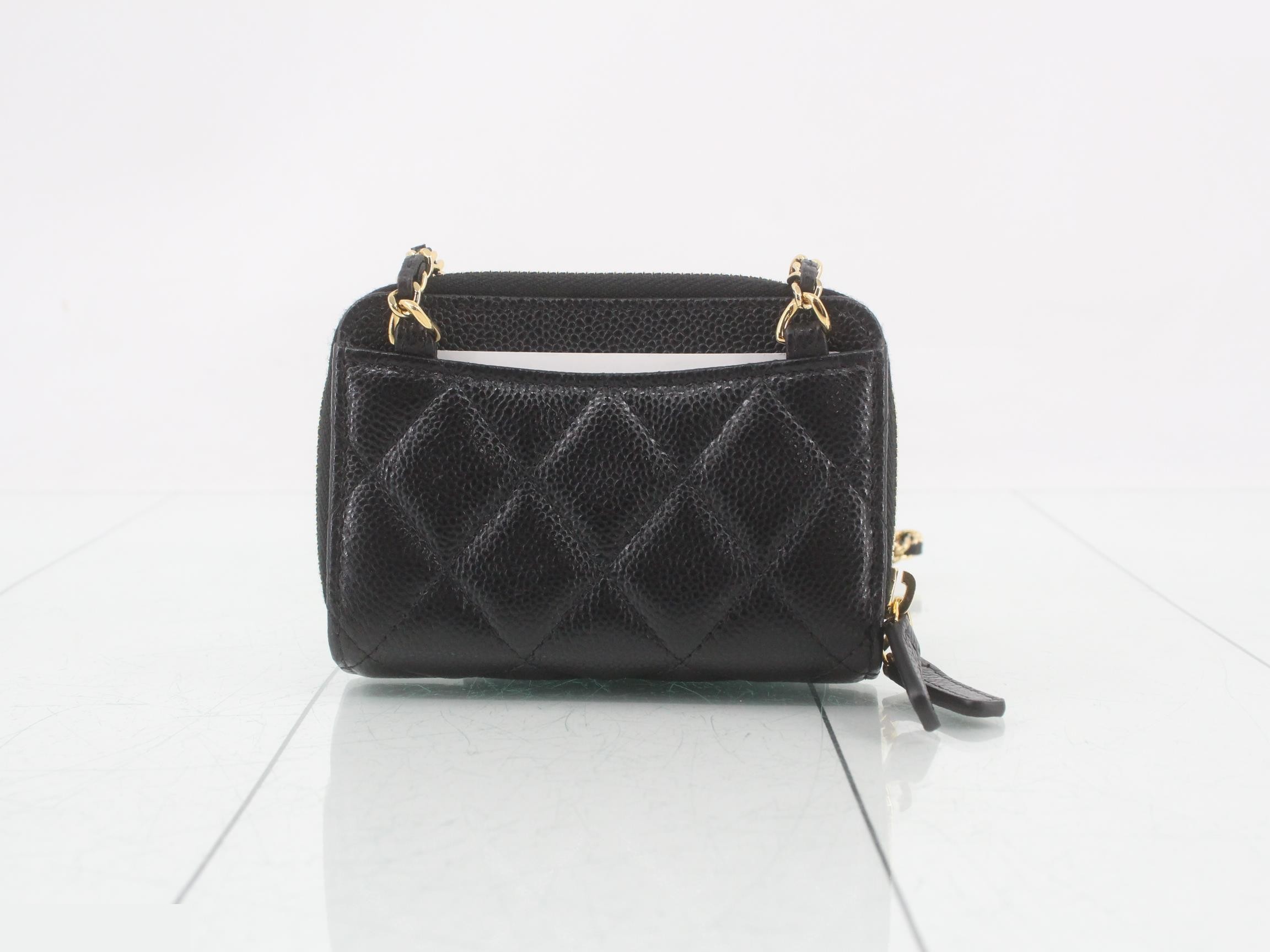 Matelassé Caviar Skin Chain Card Case Coin Purse — view 2