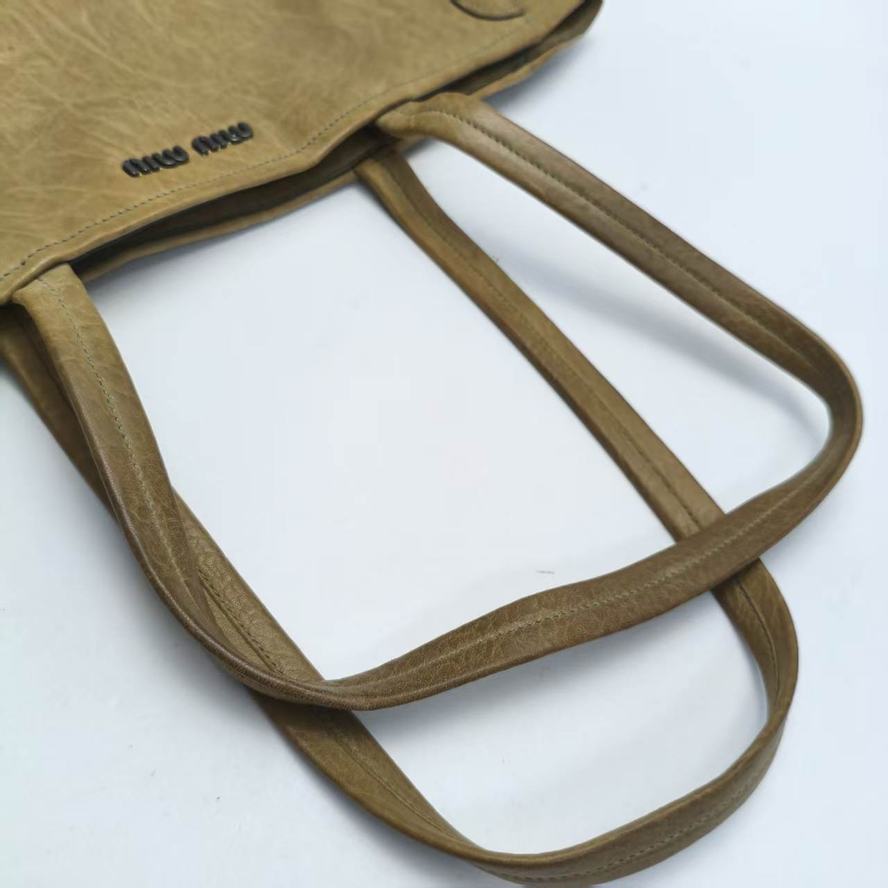 【*Shipped from: China*】Miu Miu Leather Handbag — view 10