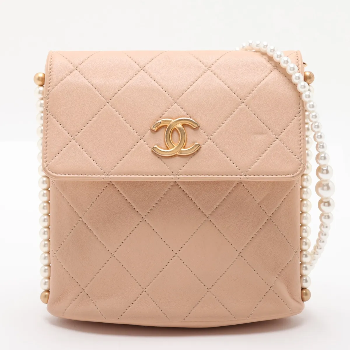 Matelassé Leather Chain Shoulder Bag, Pearl Beige, Gold Hardware, 31355304 (Serial Number 31-series), Aftermarket Strap