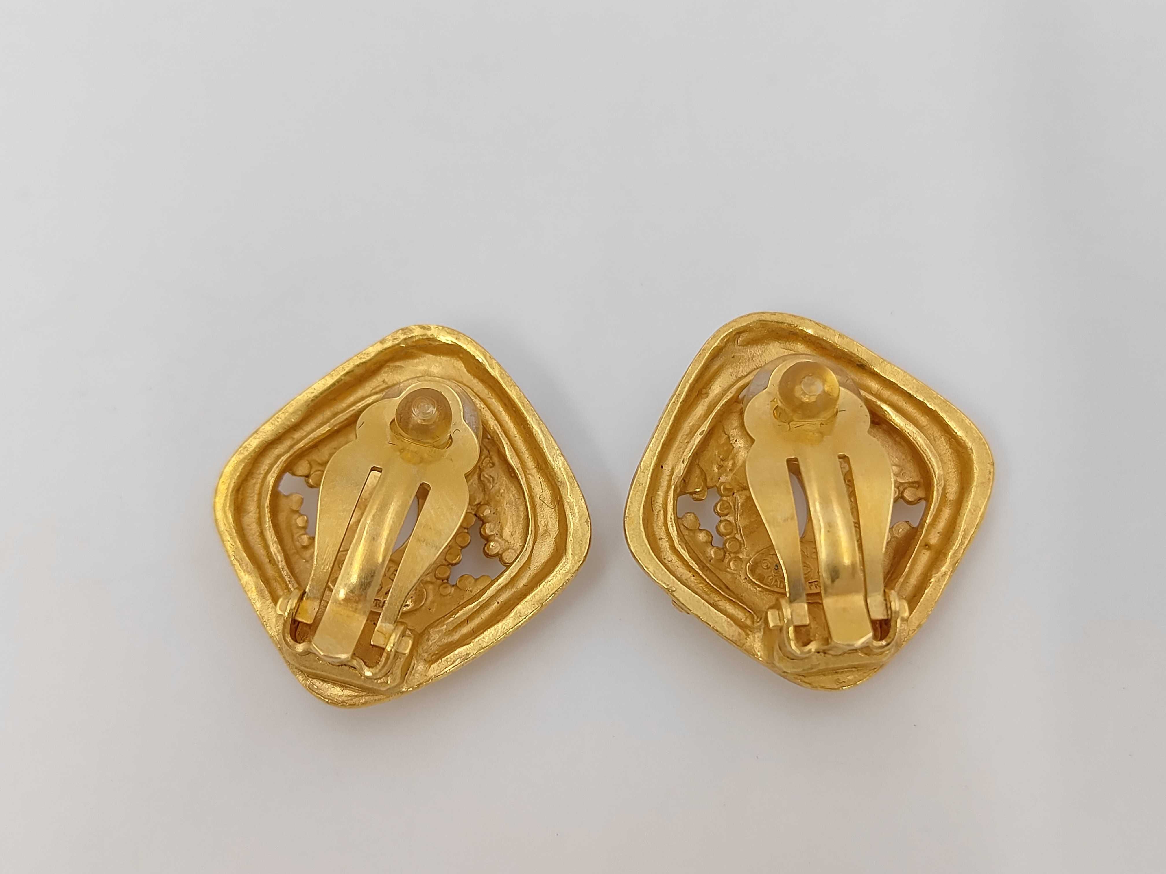 Coco Mark Diamond-Shaped Earrings 96A Earrings — view 2