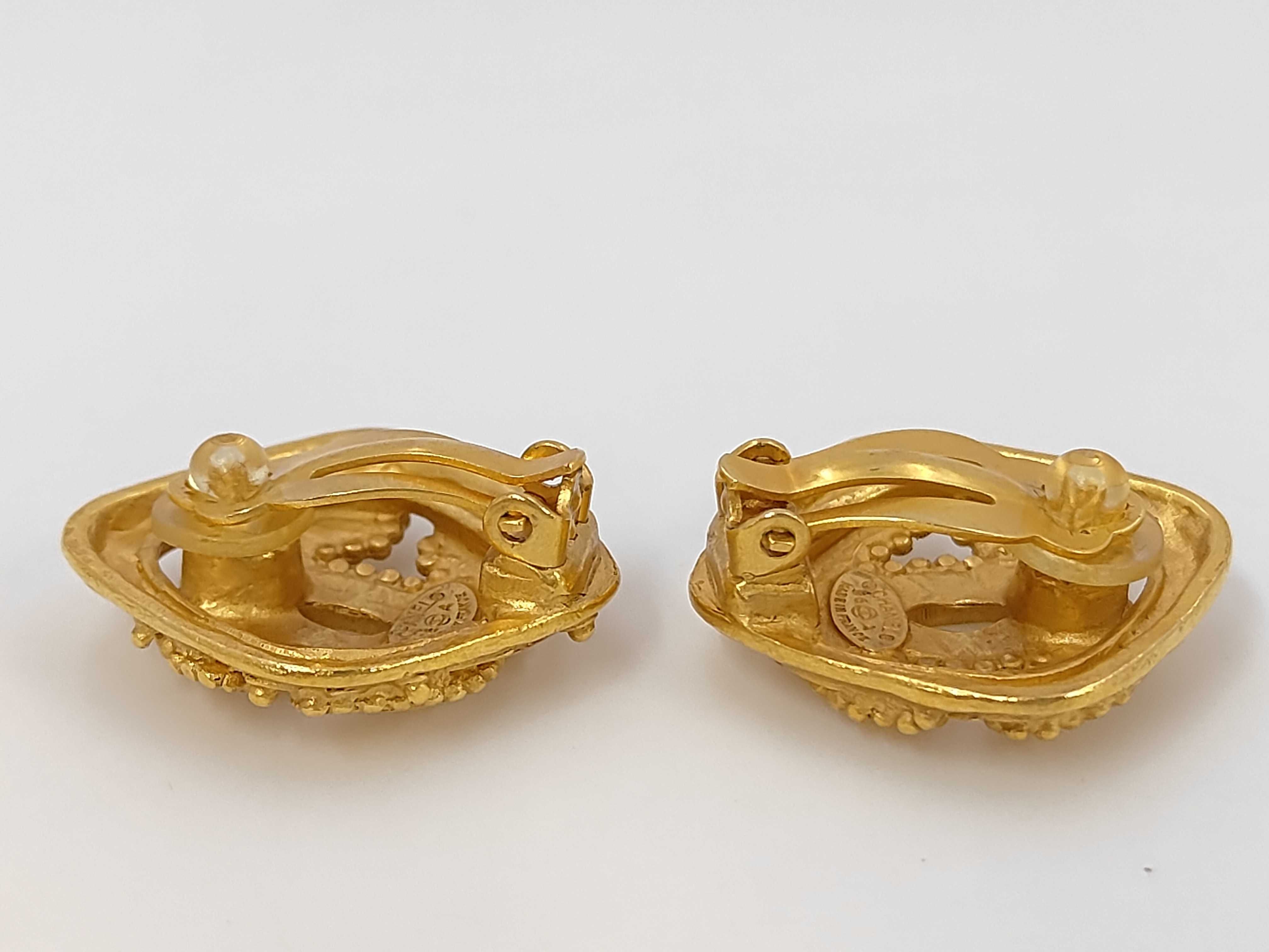 Coco Mark Diamond-Shaped Earrings 96A Earrings — view 3