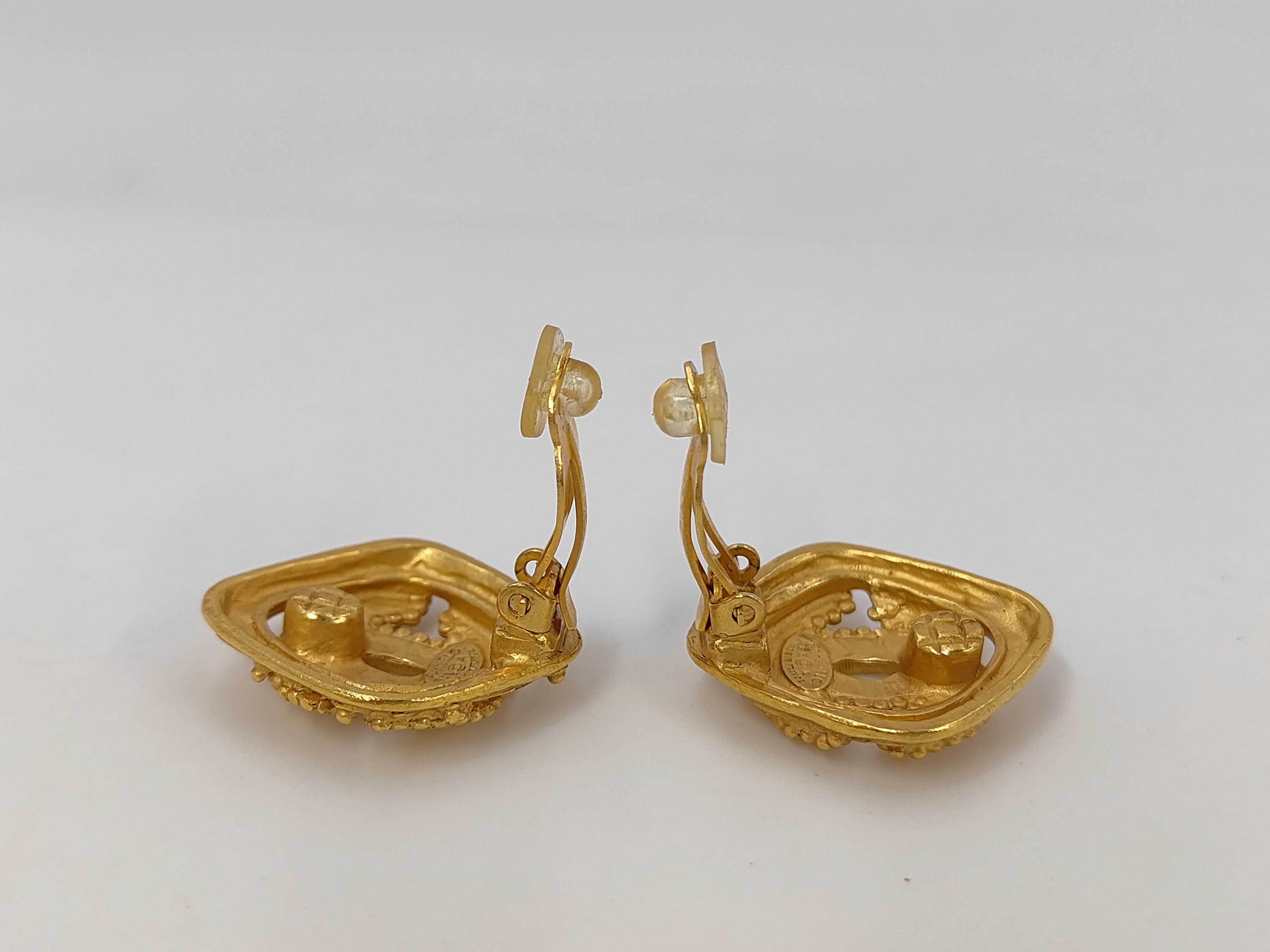 Coco Mark Diamond-Shaped Earrings 96A Earrings — view 4