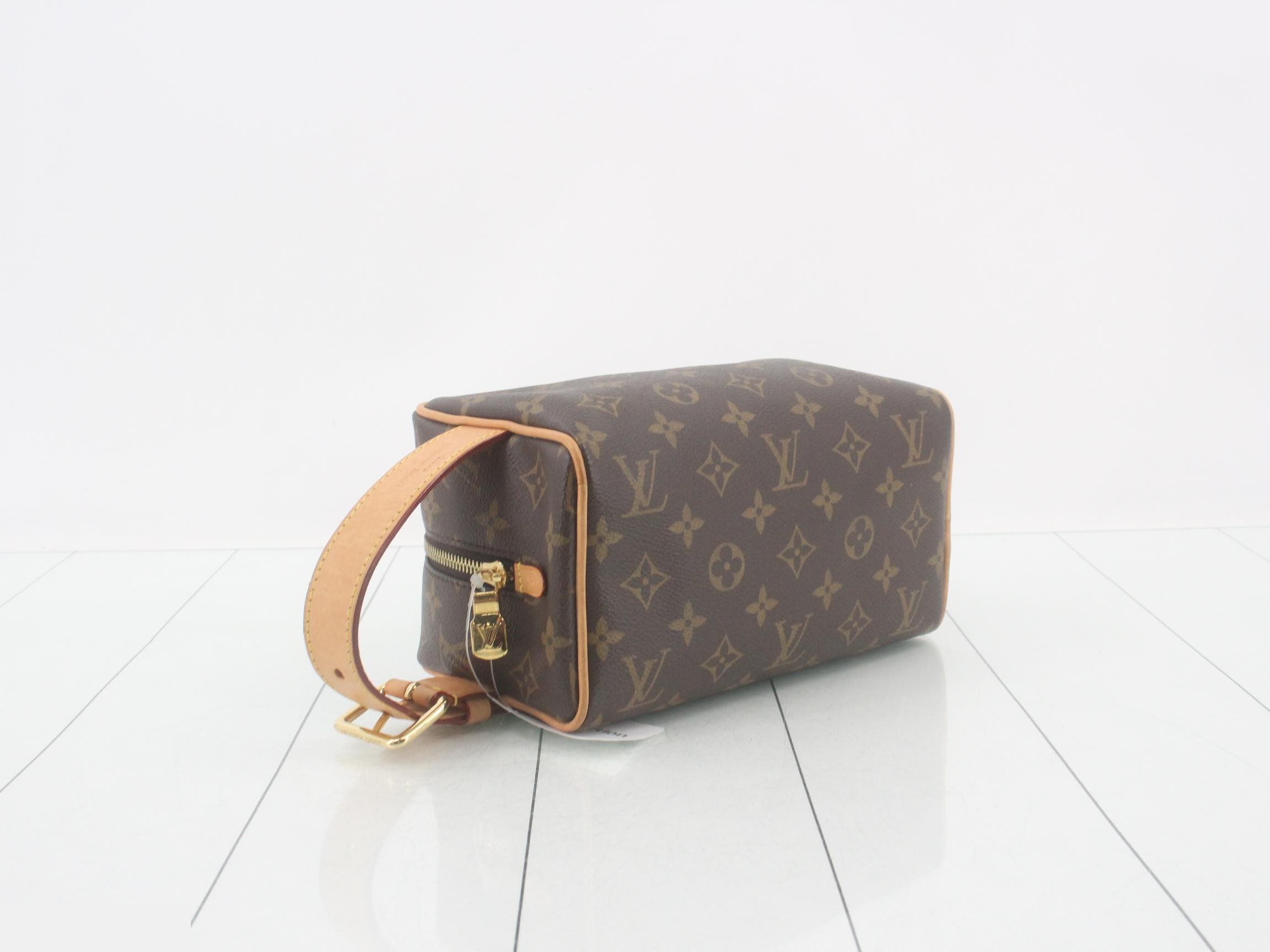 Rocker Dopp Kit — view 5