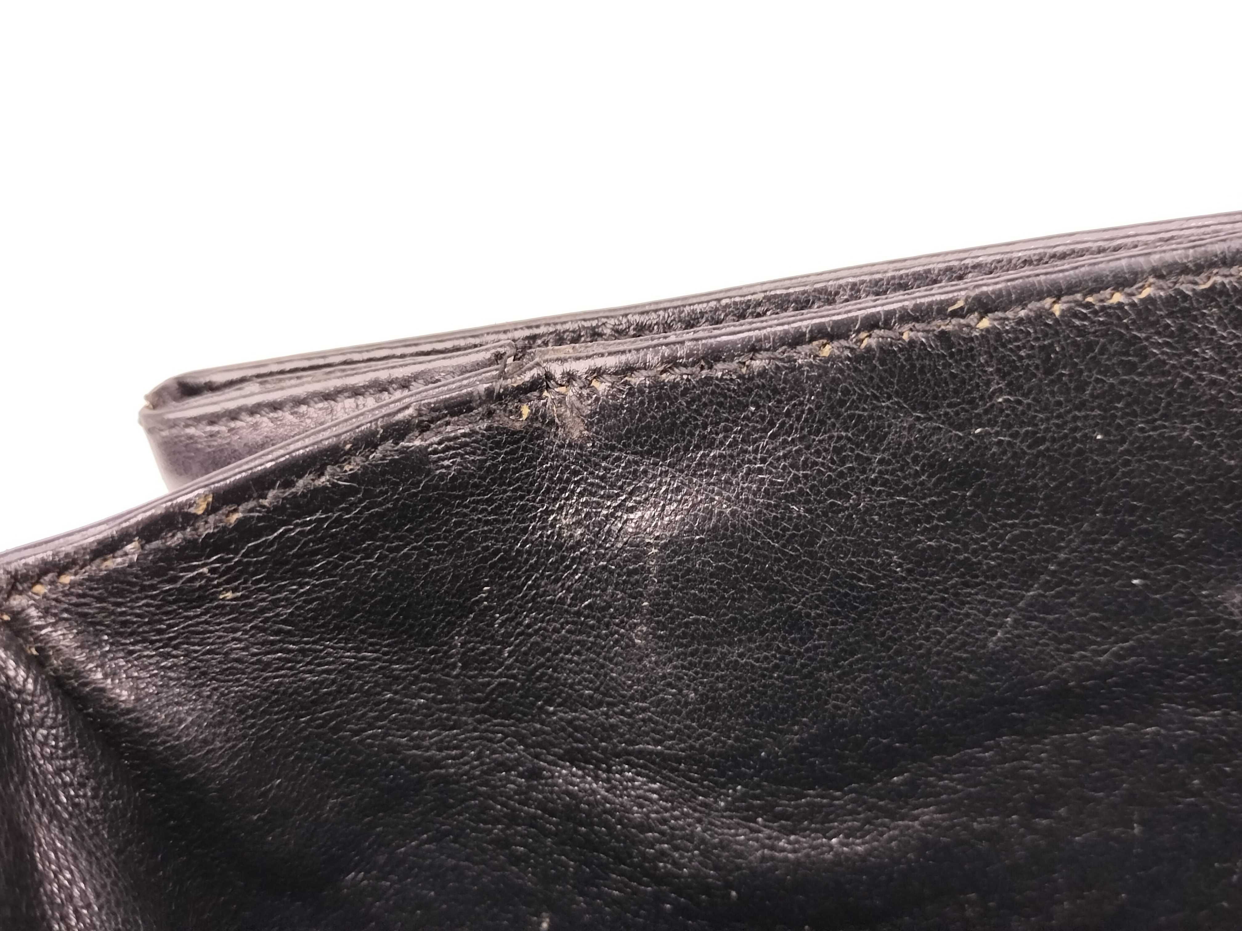 Carriage Hardware Shoulder Bag Black Leather Shoulder Bag — view 14