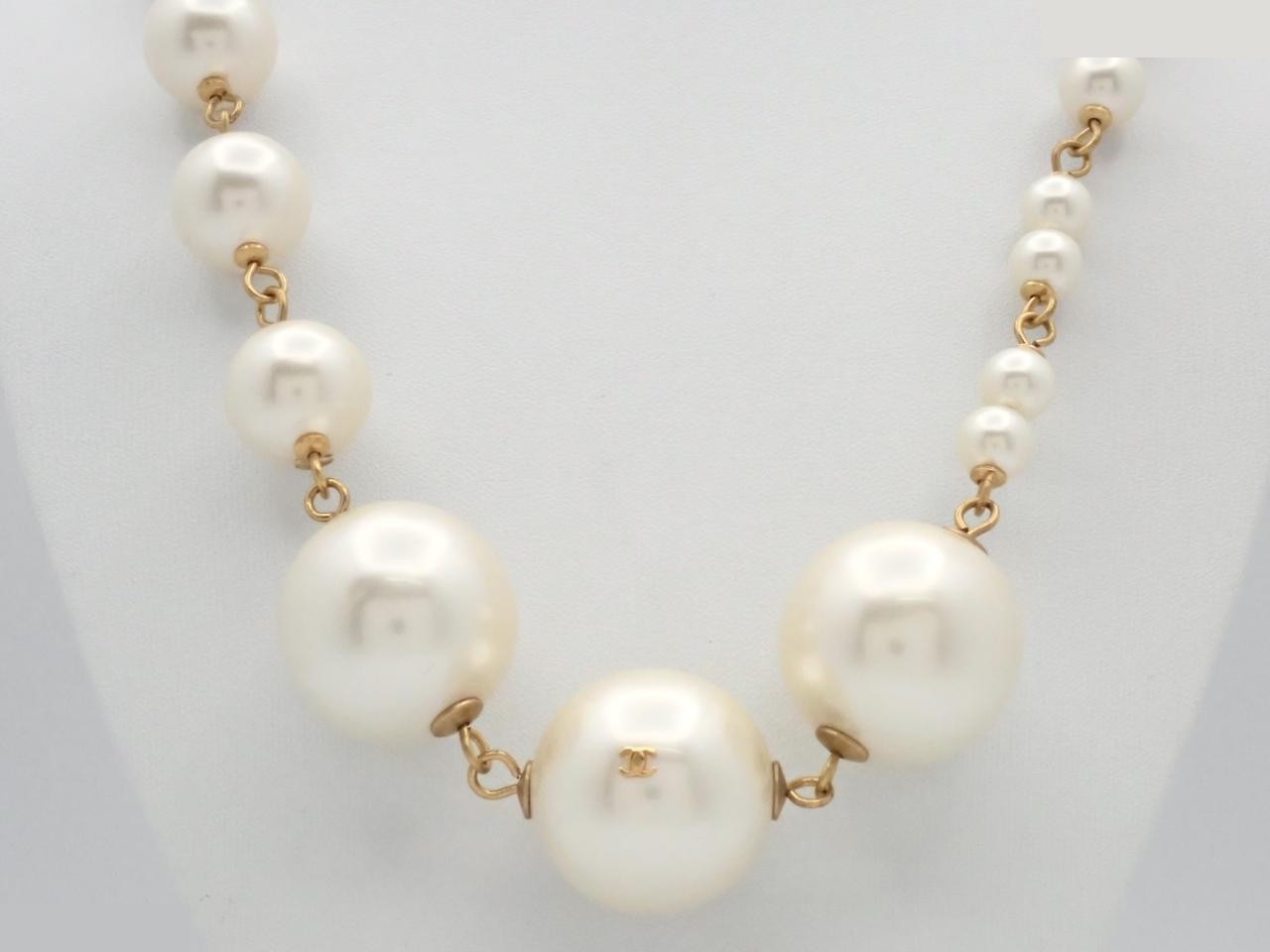 Coco Mark Pearl White x Gold Long Necklace