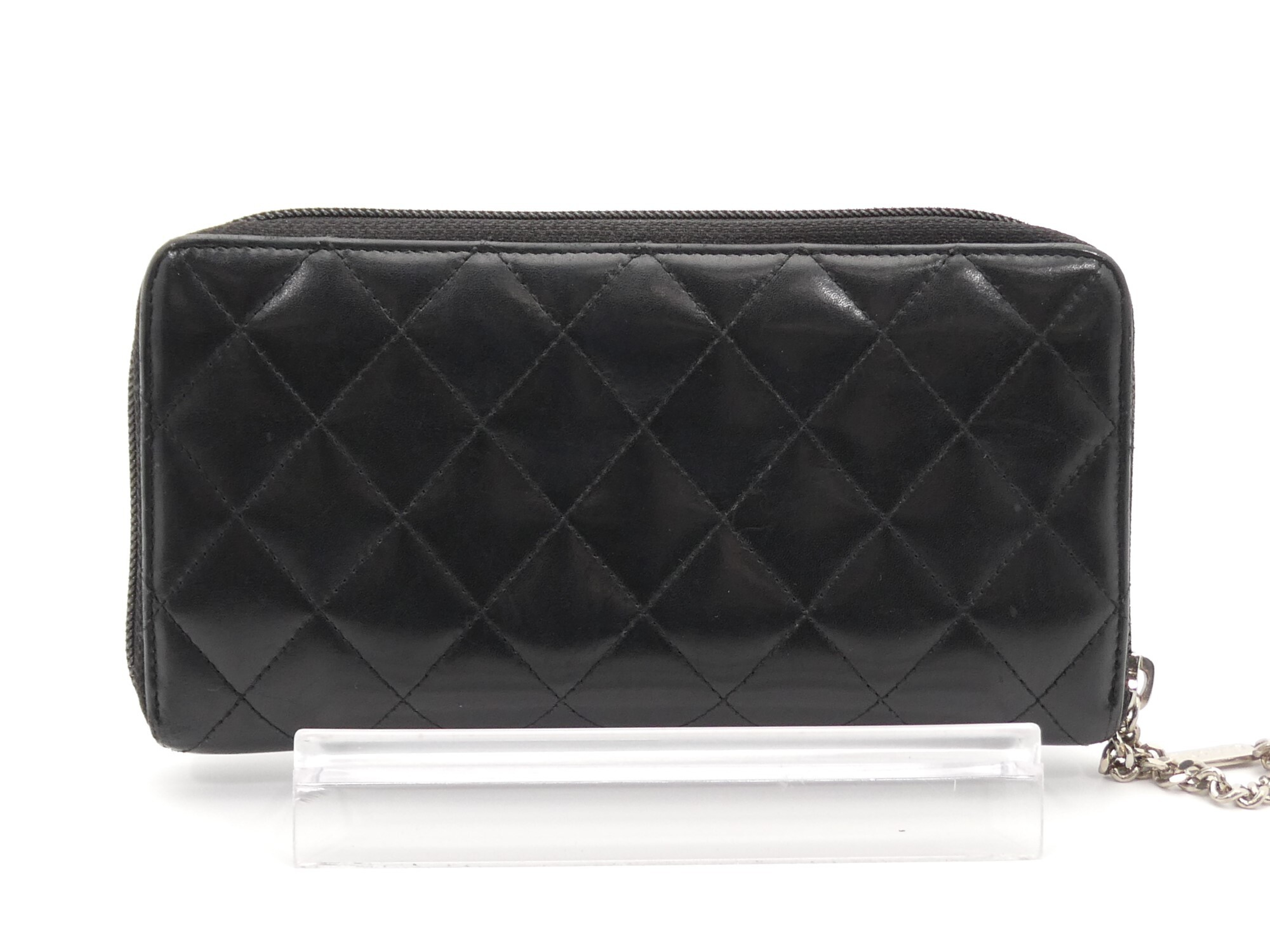 Cambon Line Matelasse Coco Mark Round Zipper Wallet — view 2