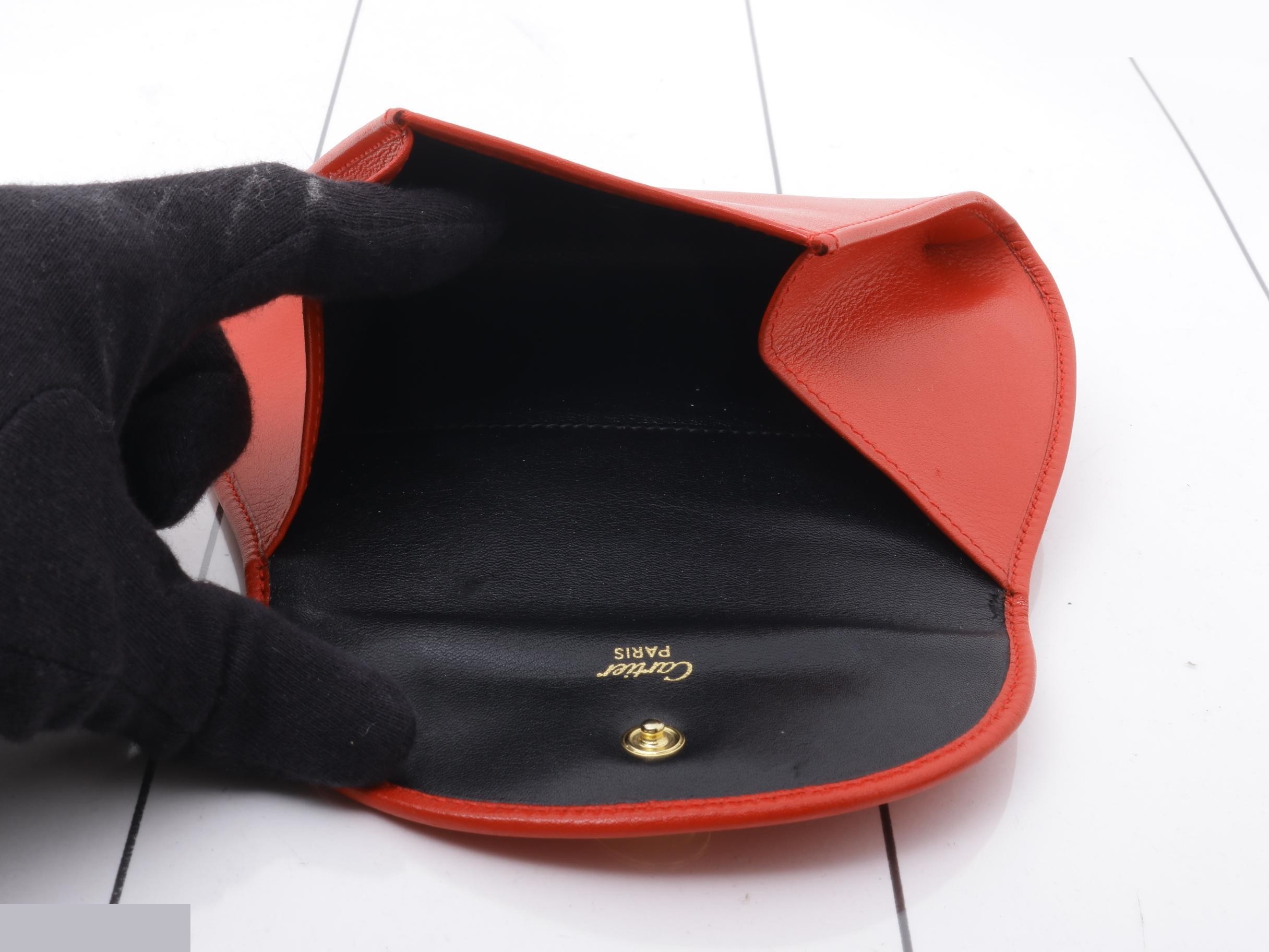 pouch — view 4
