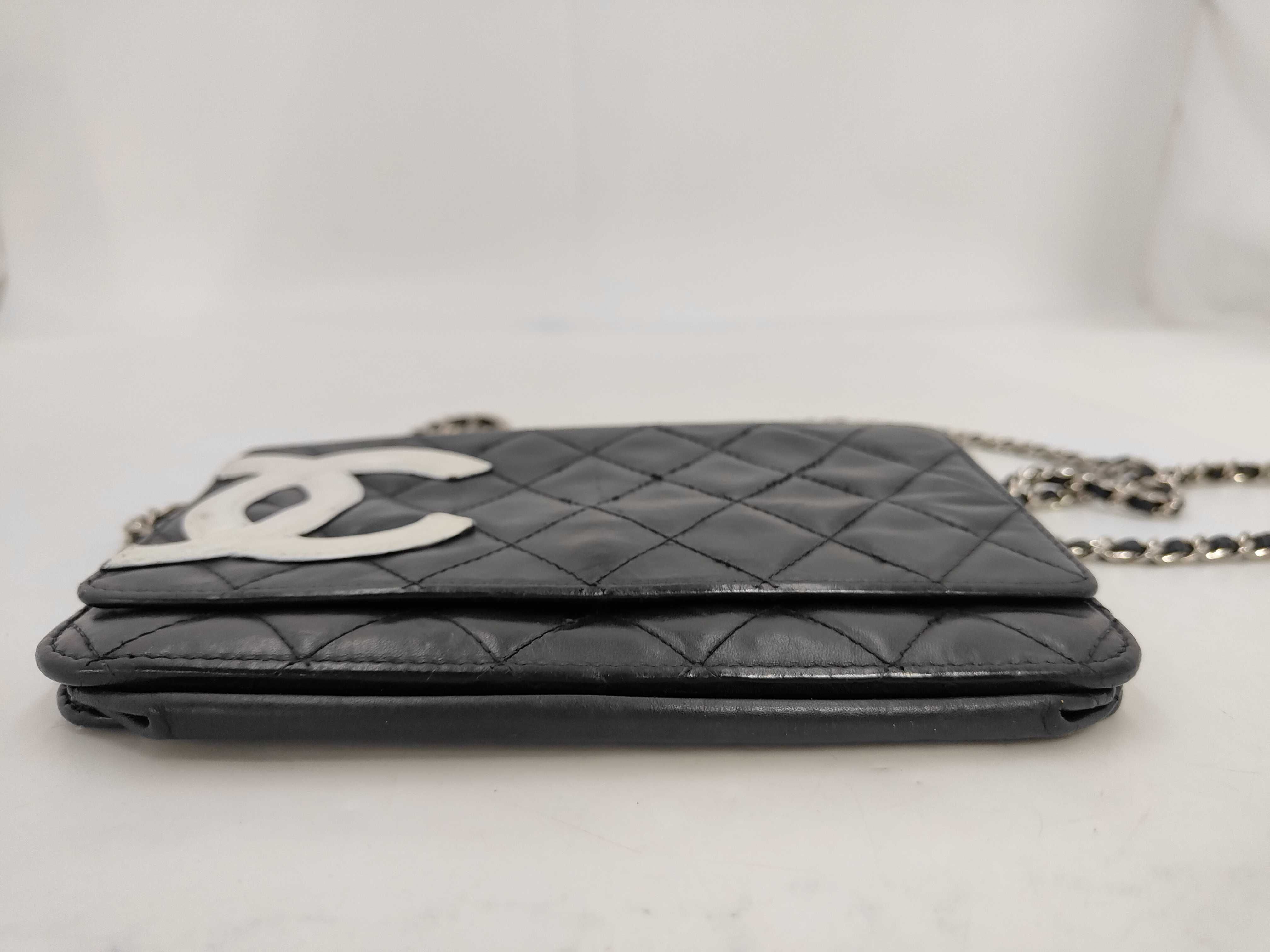 shoulder bag — view 3