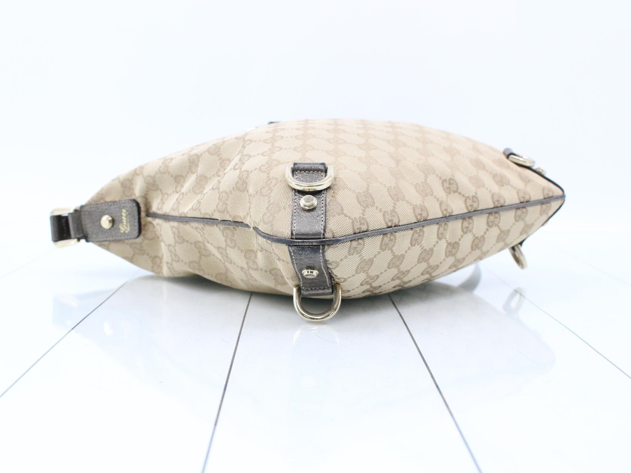 GG Canvas Shoulder Bag — view 5