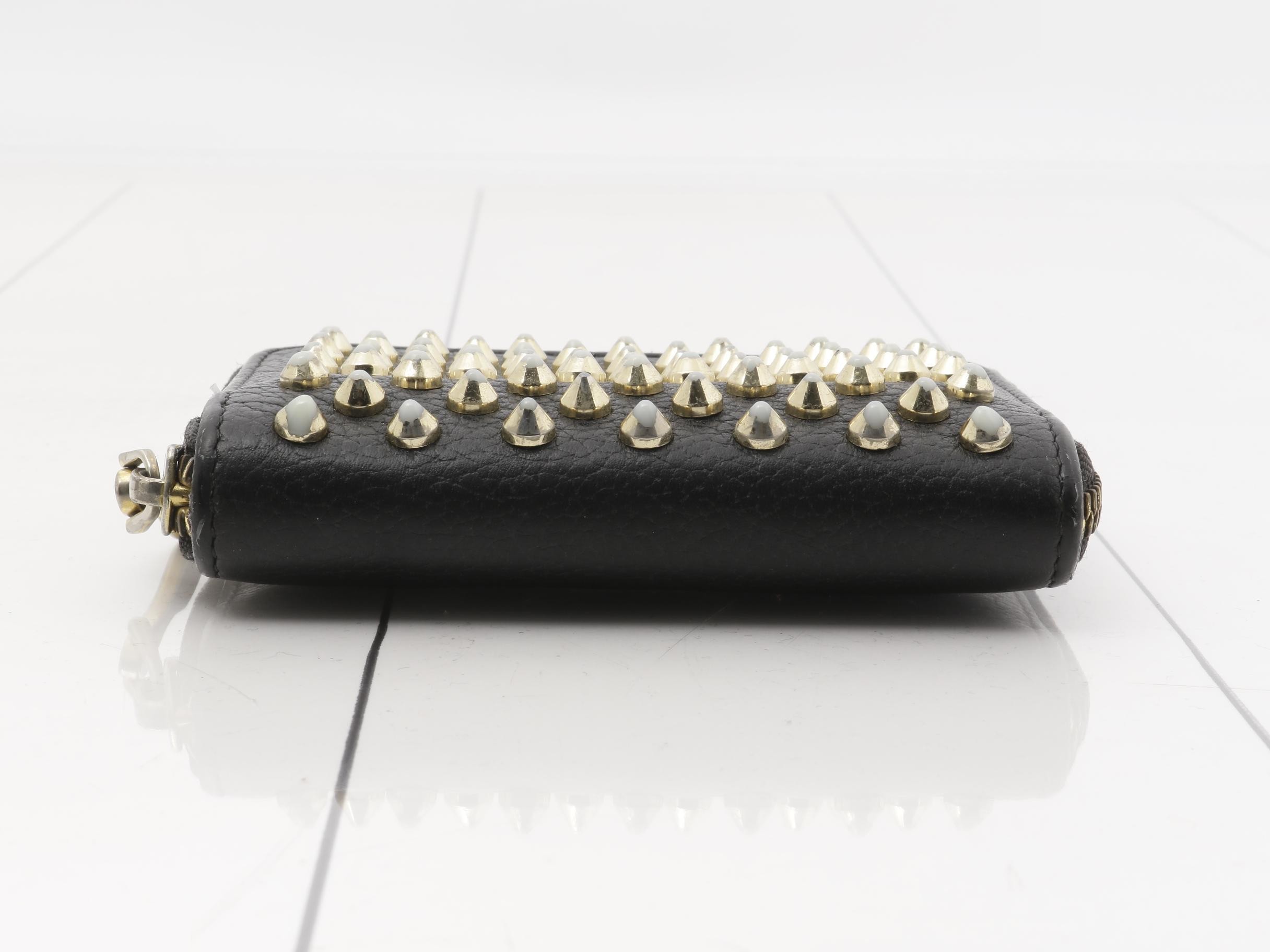 Other lines: Bags and Wallets — view 3