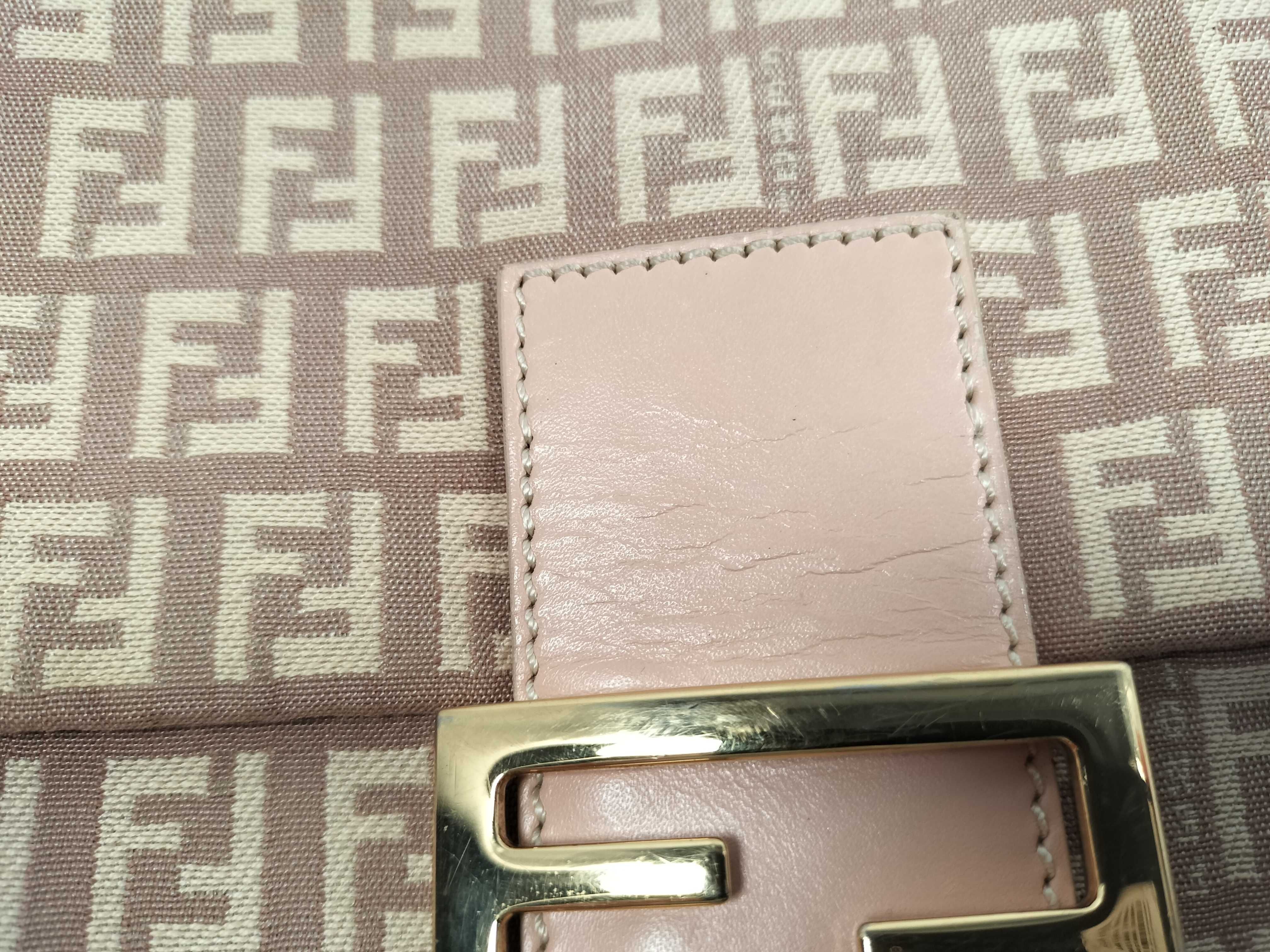 Zucchino Shoulder Bag — view 15