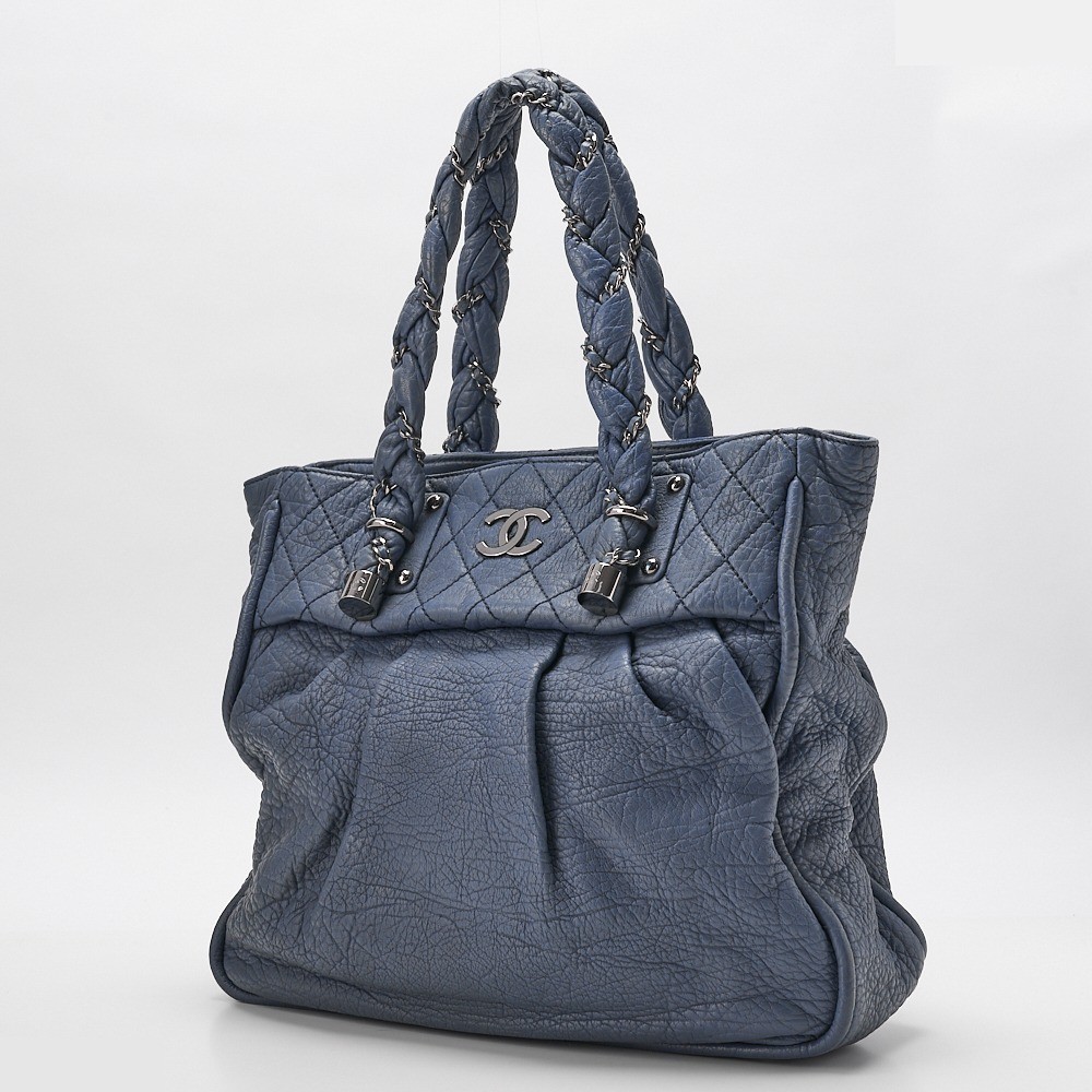 Leather Matelassé tote bag with Coco Mark, blue, silver hardware, item number 11. — view 4