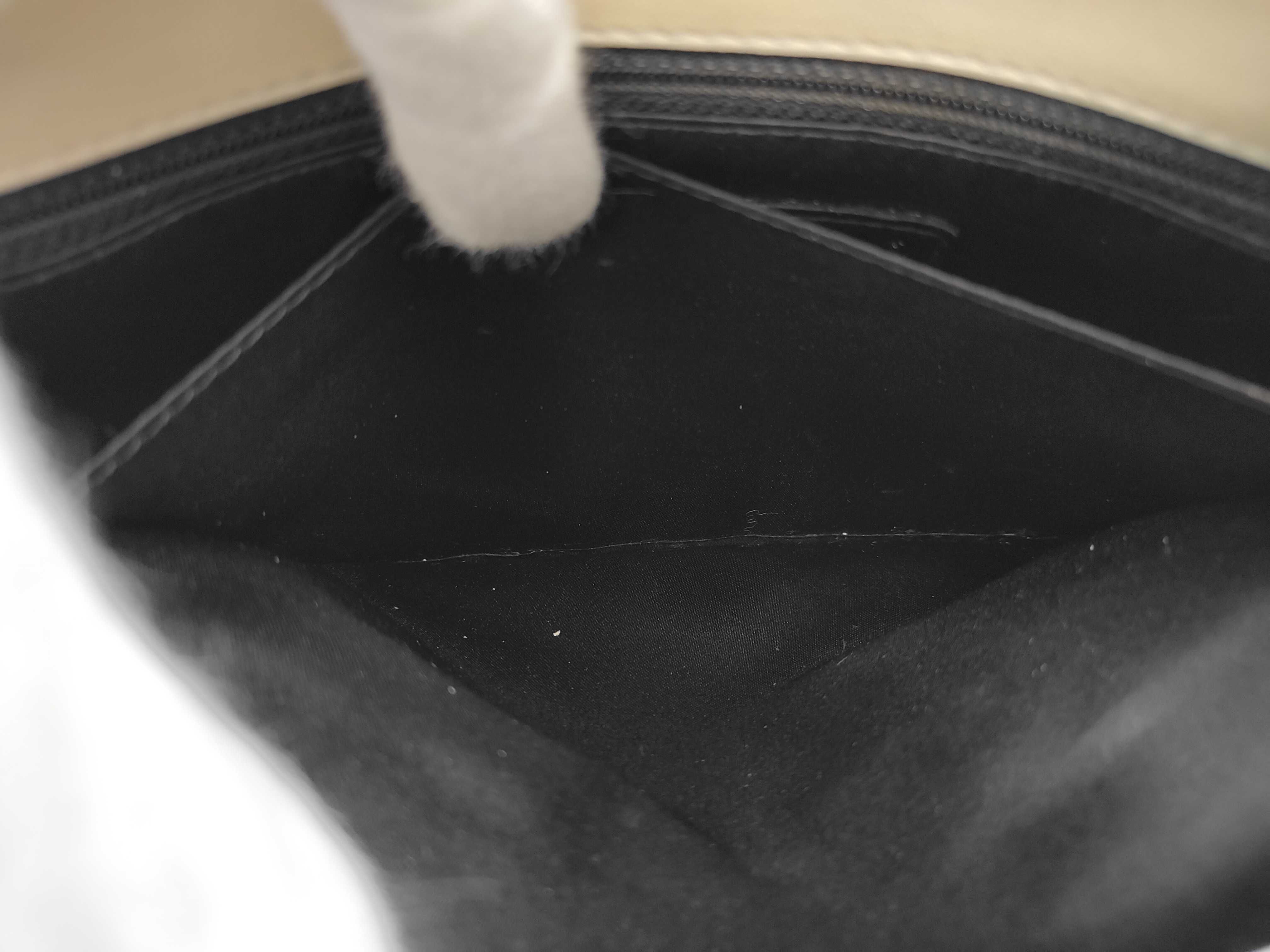 Lambskin Matelassé Gradient Chain Shoulder Bag (Serial No. 14) — view 9
