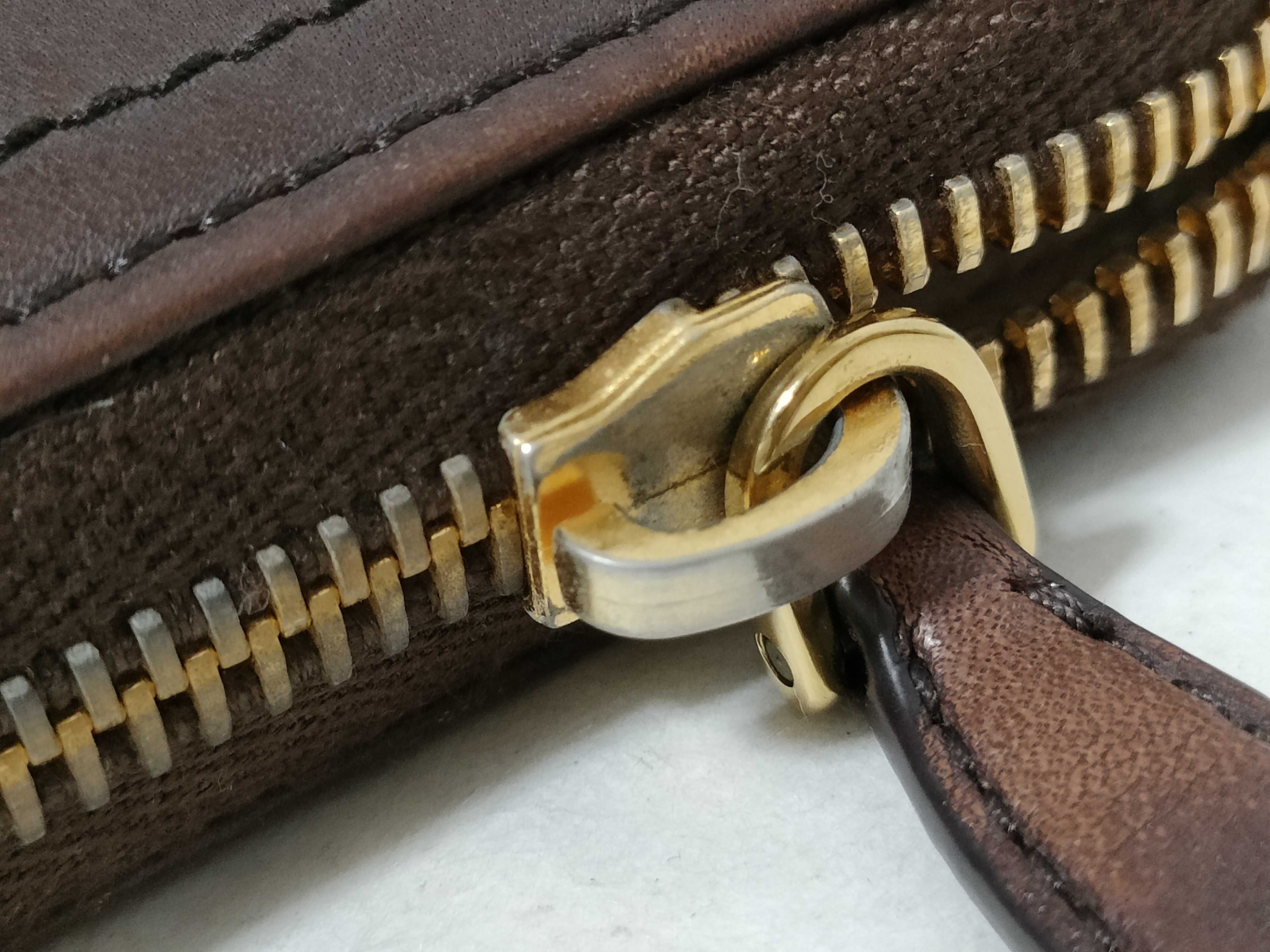 wallet — view 6