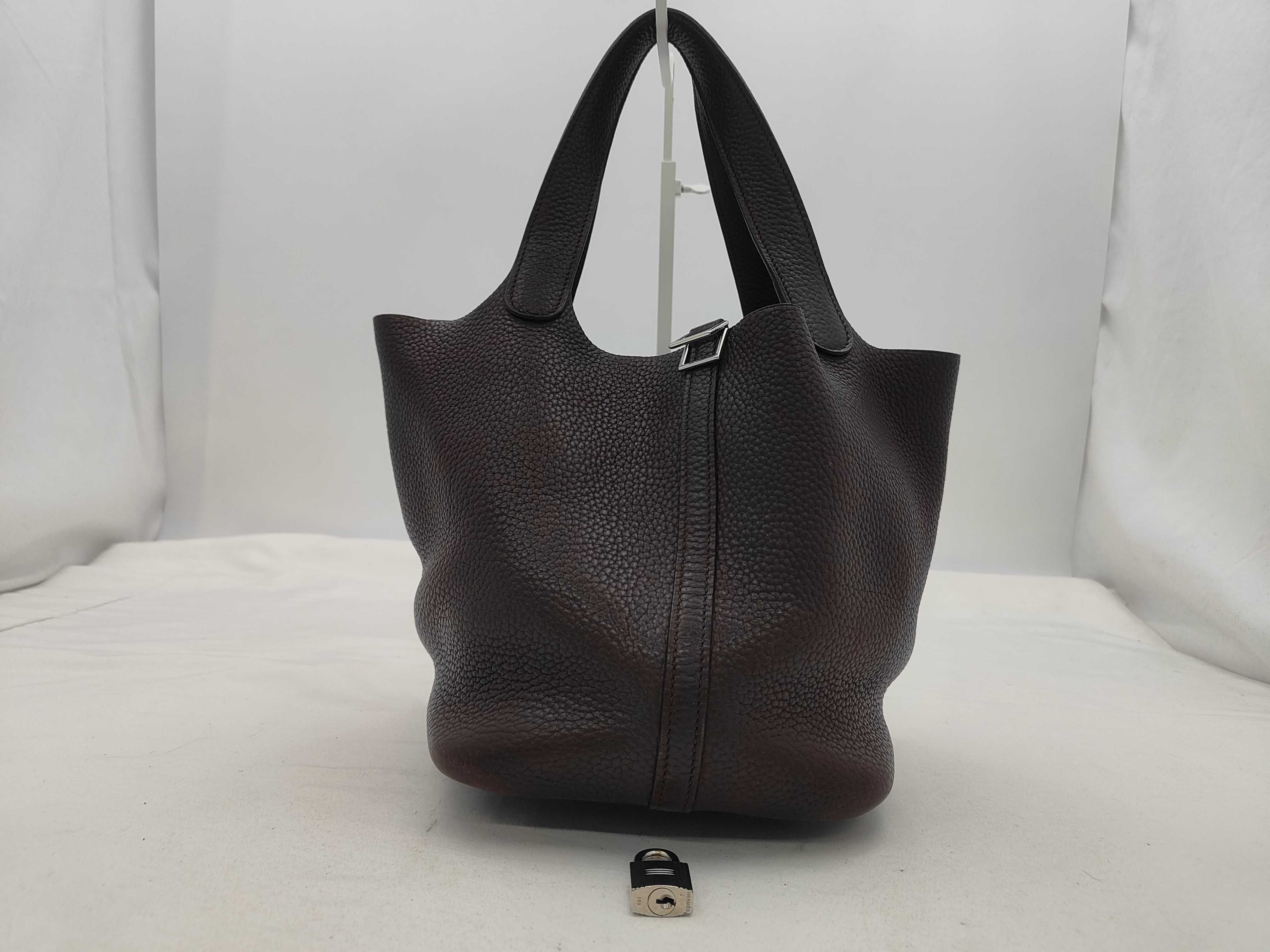 Picotin Lock MM Taurillon Clemence Bordeaux Silver Hardware M Stamp Handbag