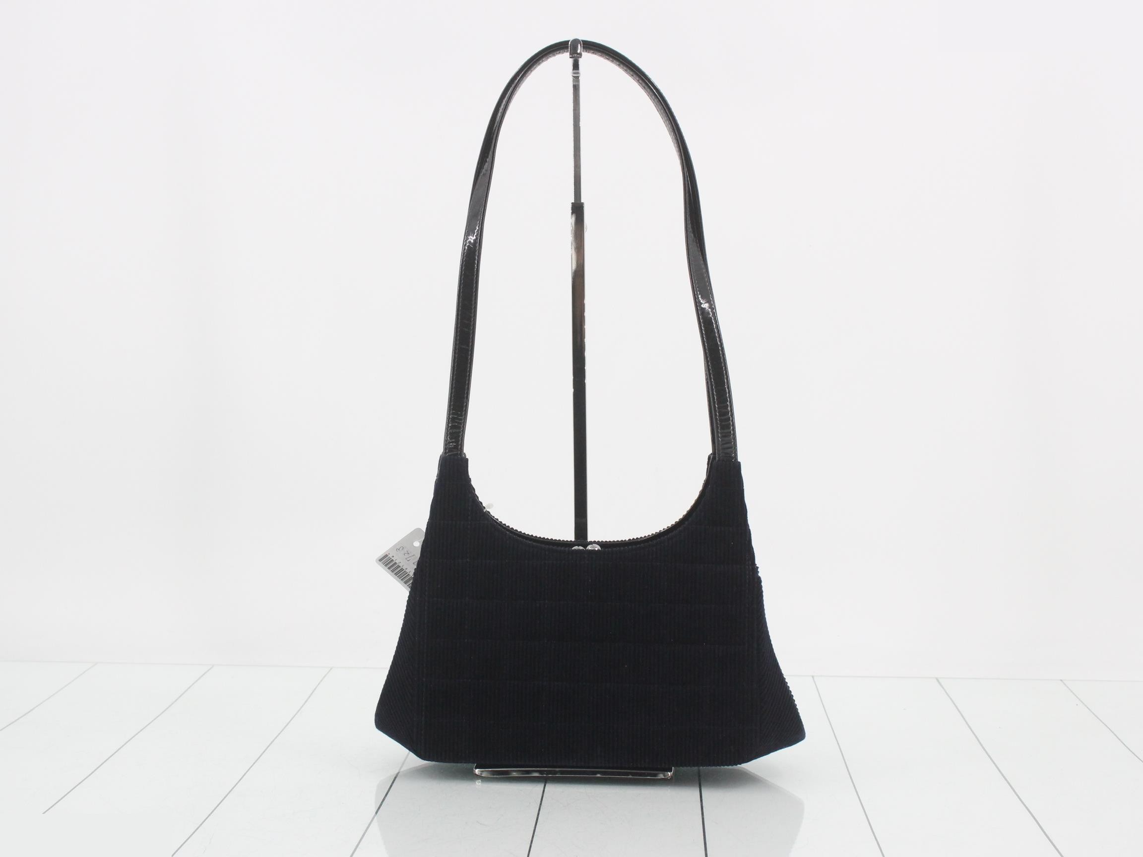 Matelassé (bag) - Shoulder bag — view 2