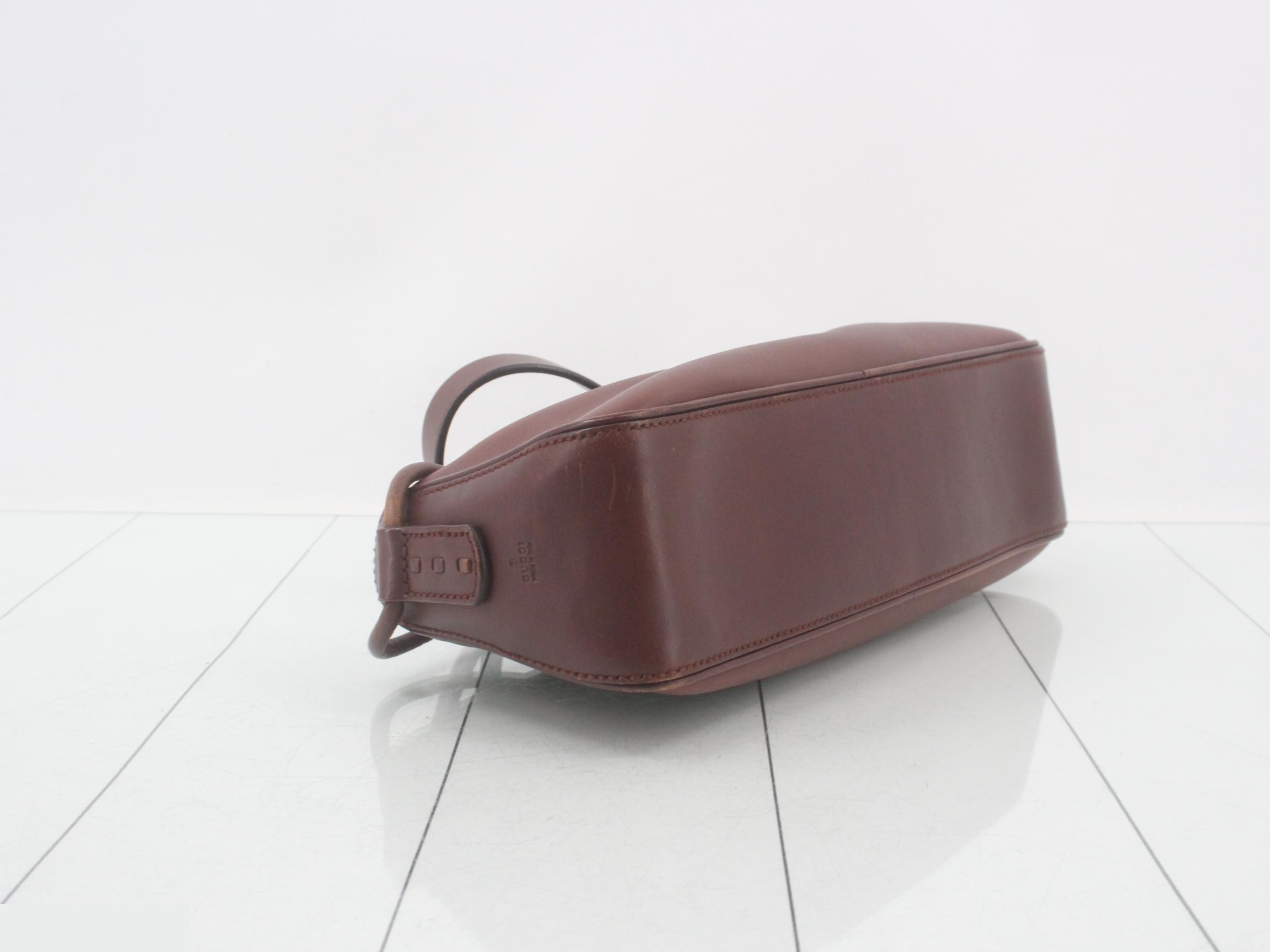 Leather shoulder bag — view 5