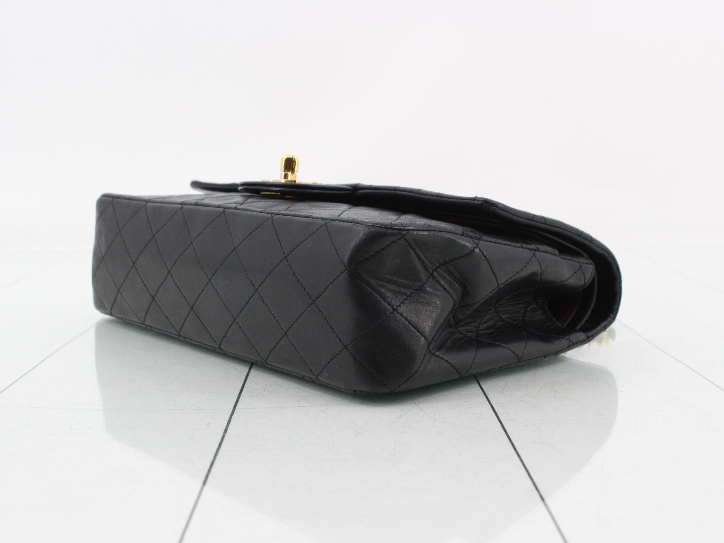 Lambskin Matelassé 25 Double Flap Double Chain Shoulder Bag — view 6
