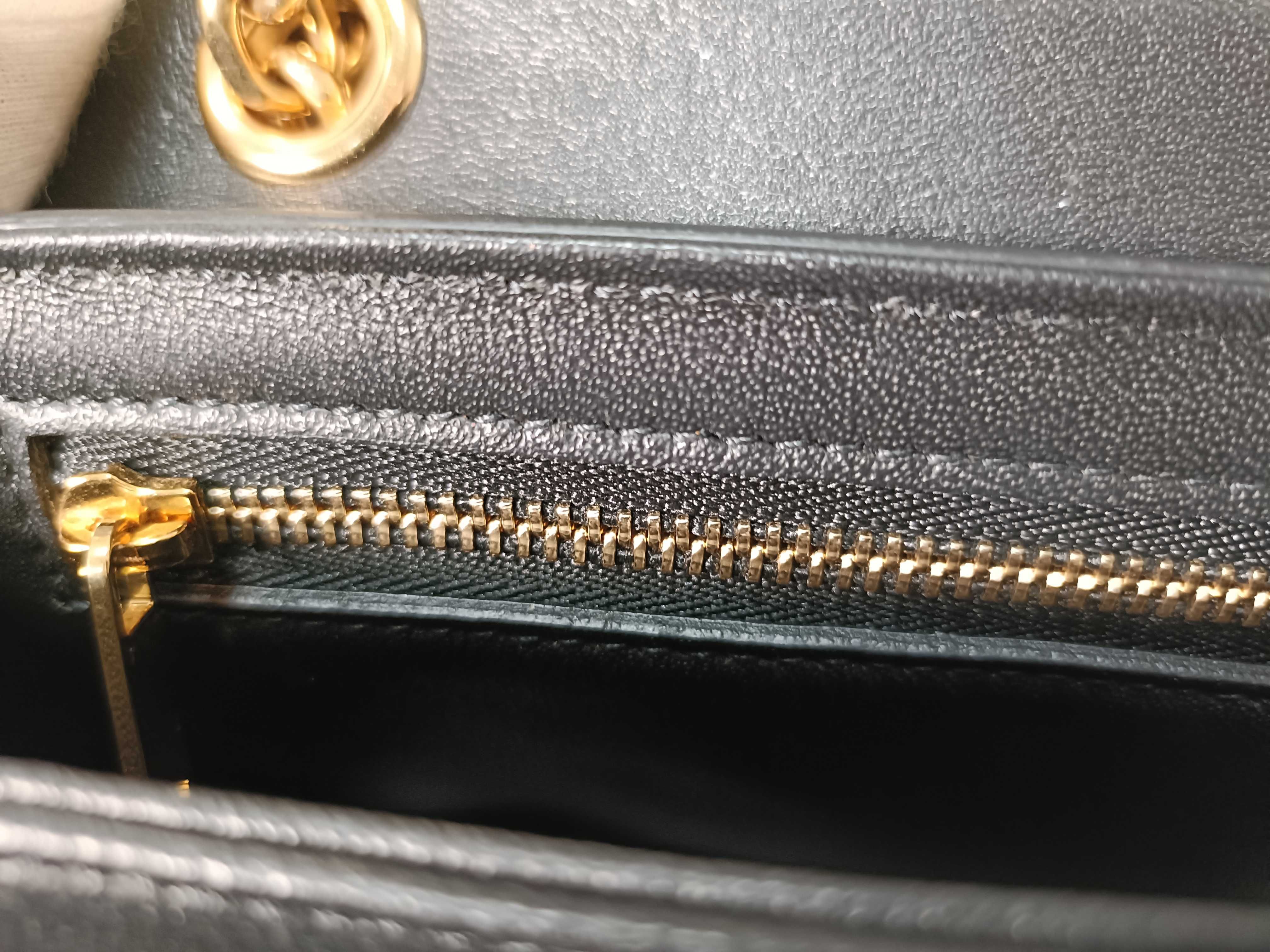 C Small Chain Shoulder Bag — view 13