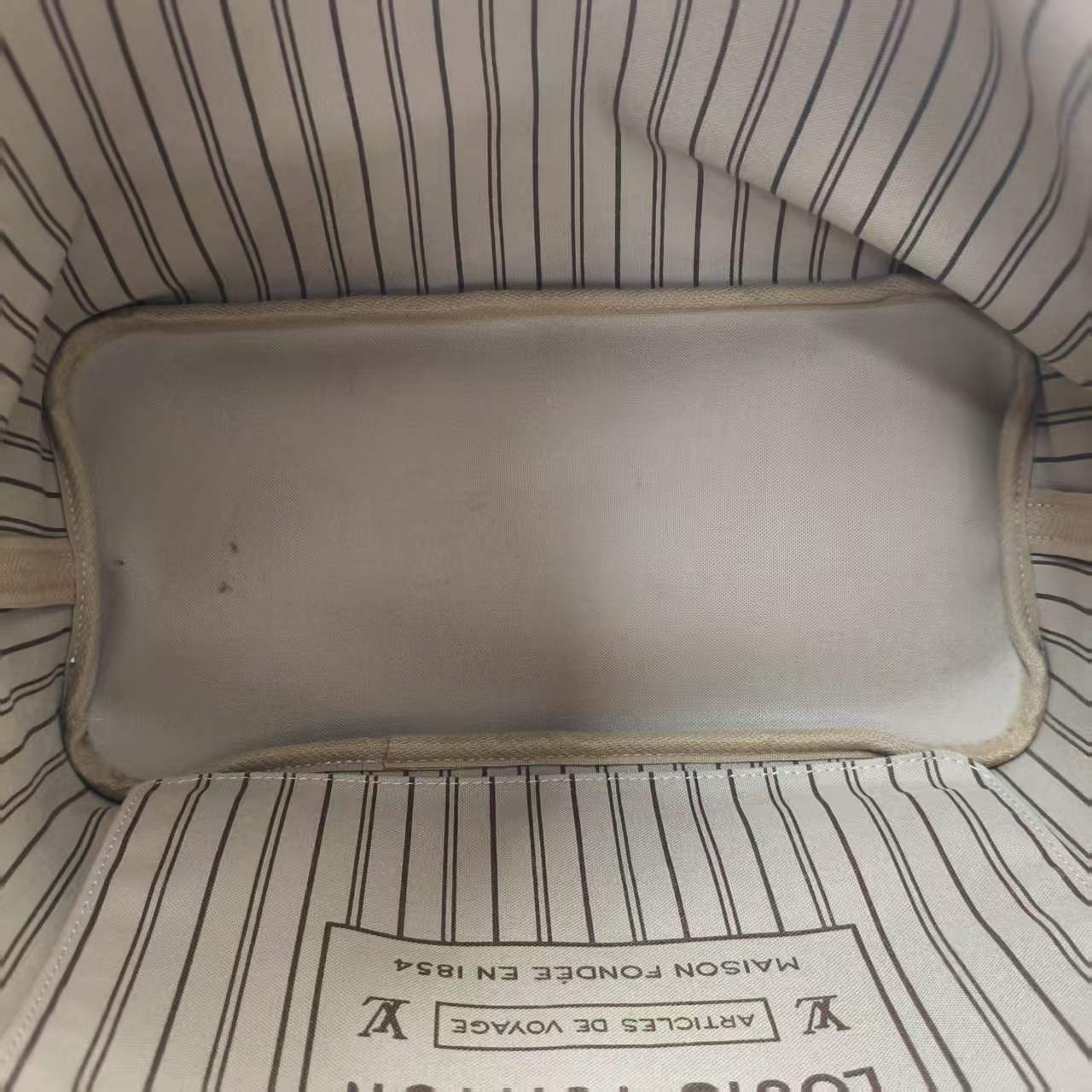 【*Shipped from: China*】LOUIS VUITTON PU Handbag — view 6