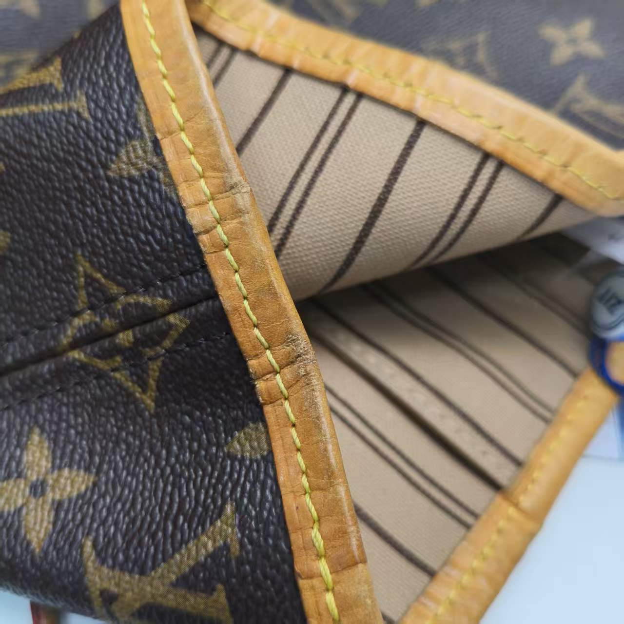 【*Shipped from: China*】LOUIS VUITTON PU Handbag — view 9